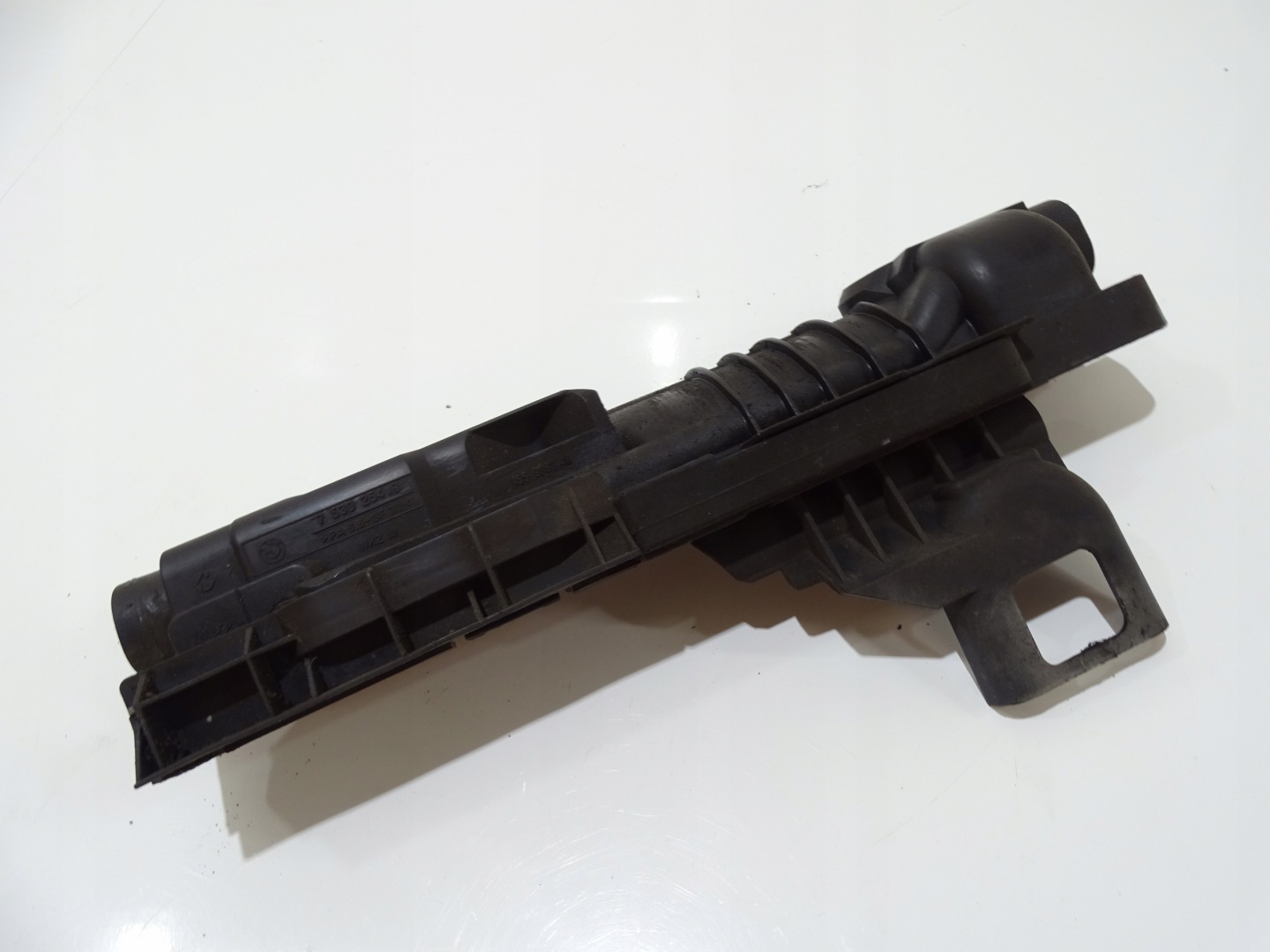 bracket holder radiator right BMW X3 E83 LCI 7530254