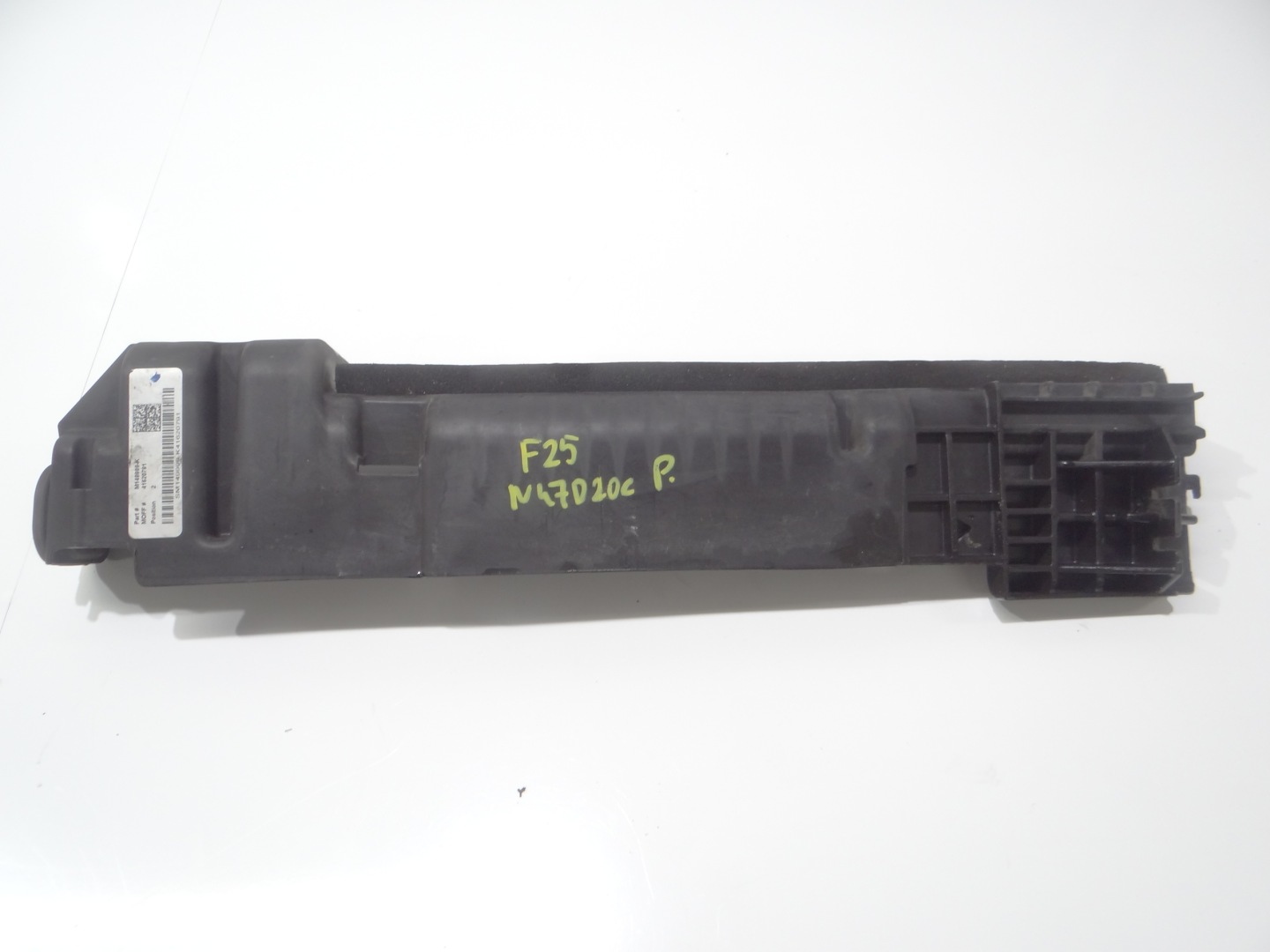 bracket holder radiator right BMW X3 F25 N47D20C
