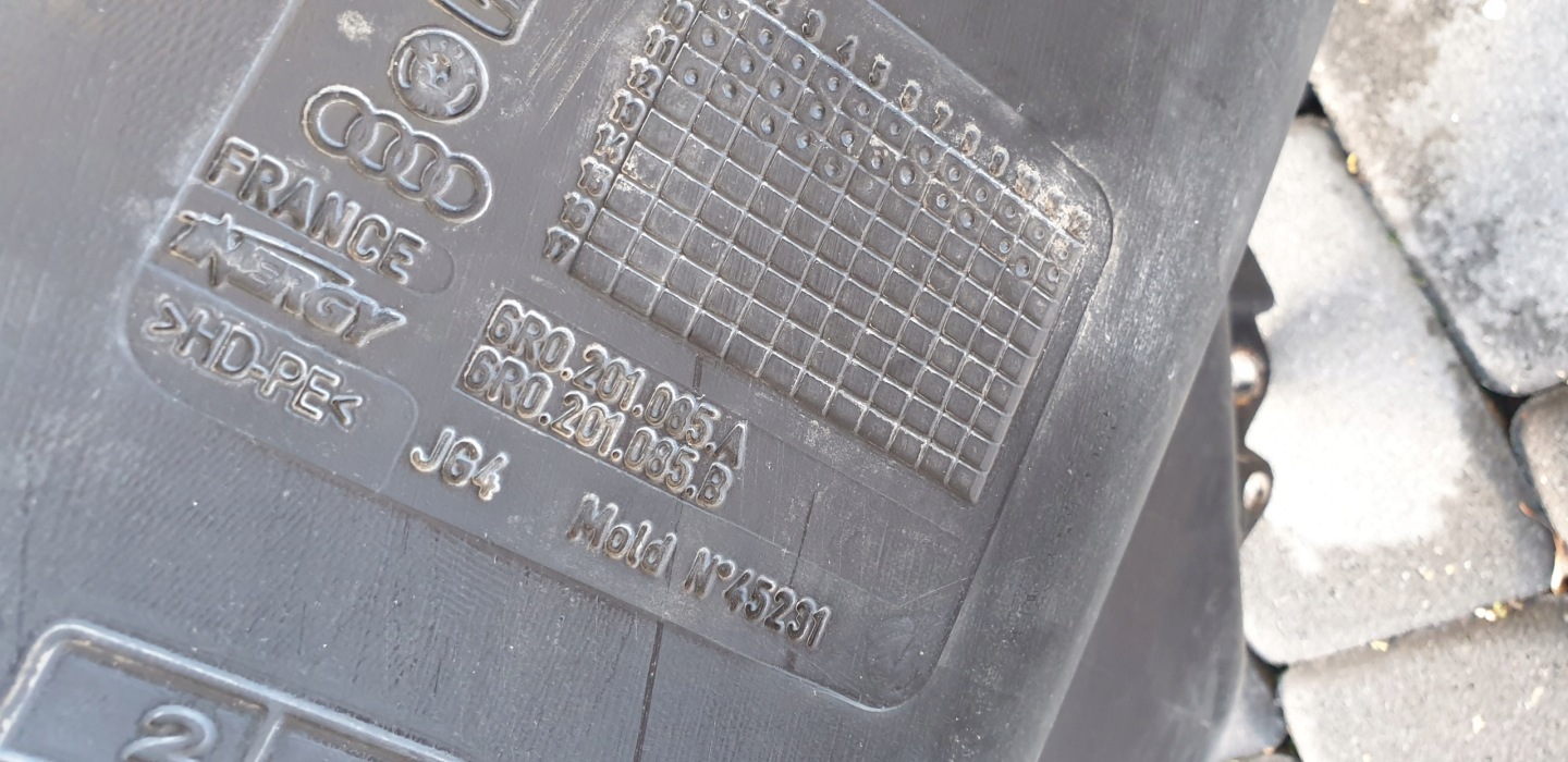 tank AUDI A1 8X TDI 2009- 6R0201021AL