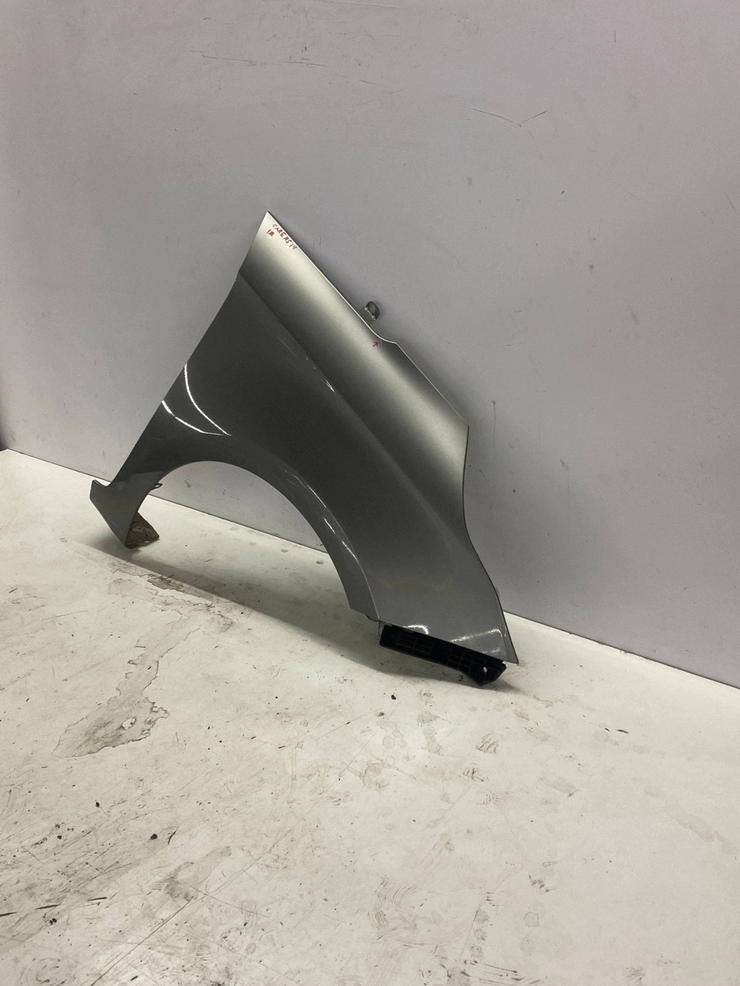 fender right front front KIA CARENS IV colour IM (2013-2016)