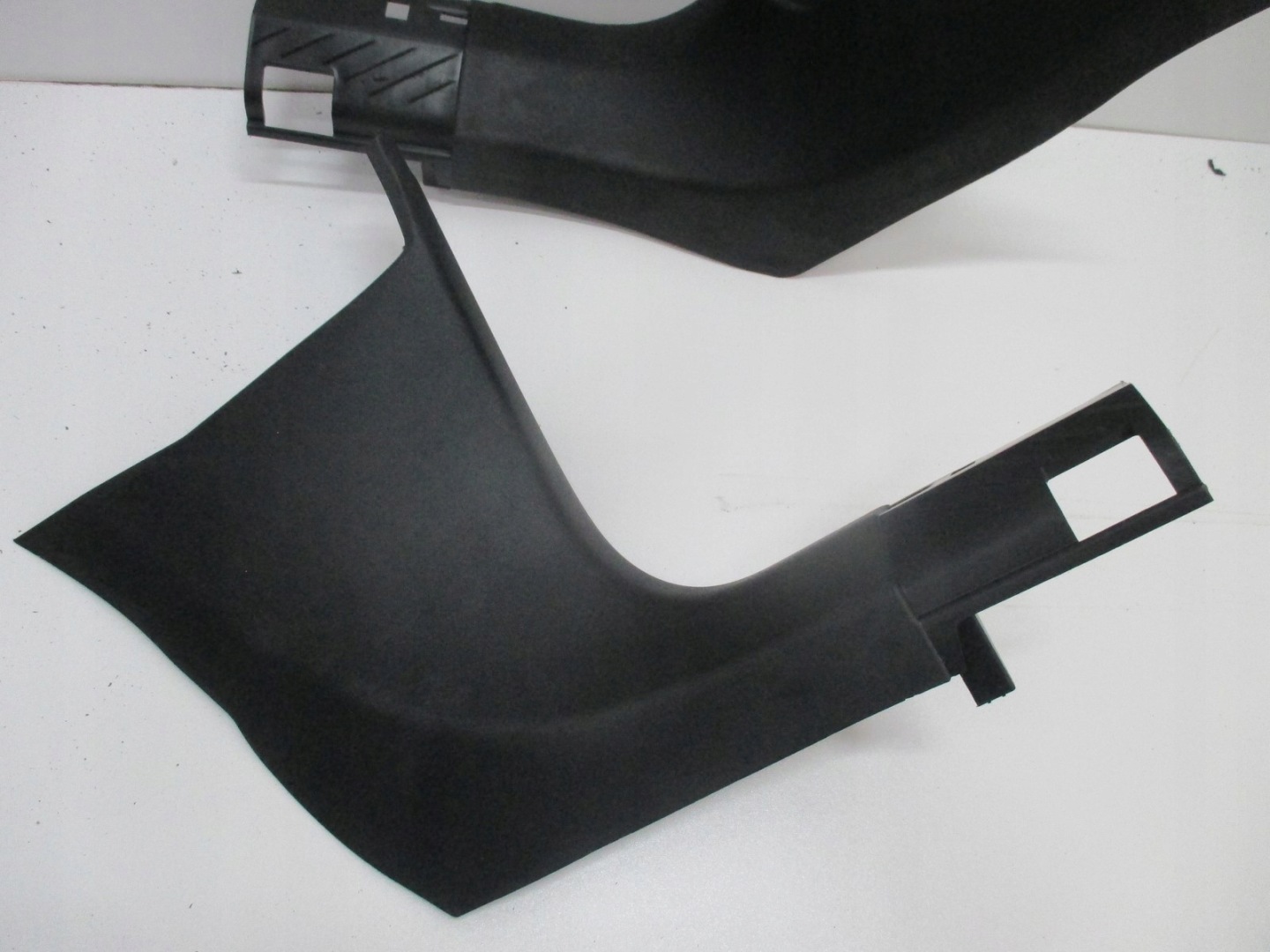 BLENDE ABDECKUNG DER SCHWELLE AUDI Q4 89A E-TRON 11B863484B 11B863483B