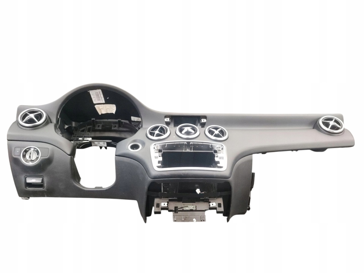 dashboard instrument panel console cockpit MERCEDES A W176 (12-15) EUROPA