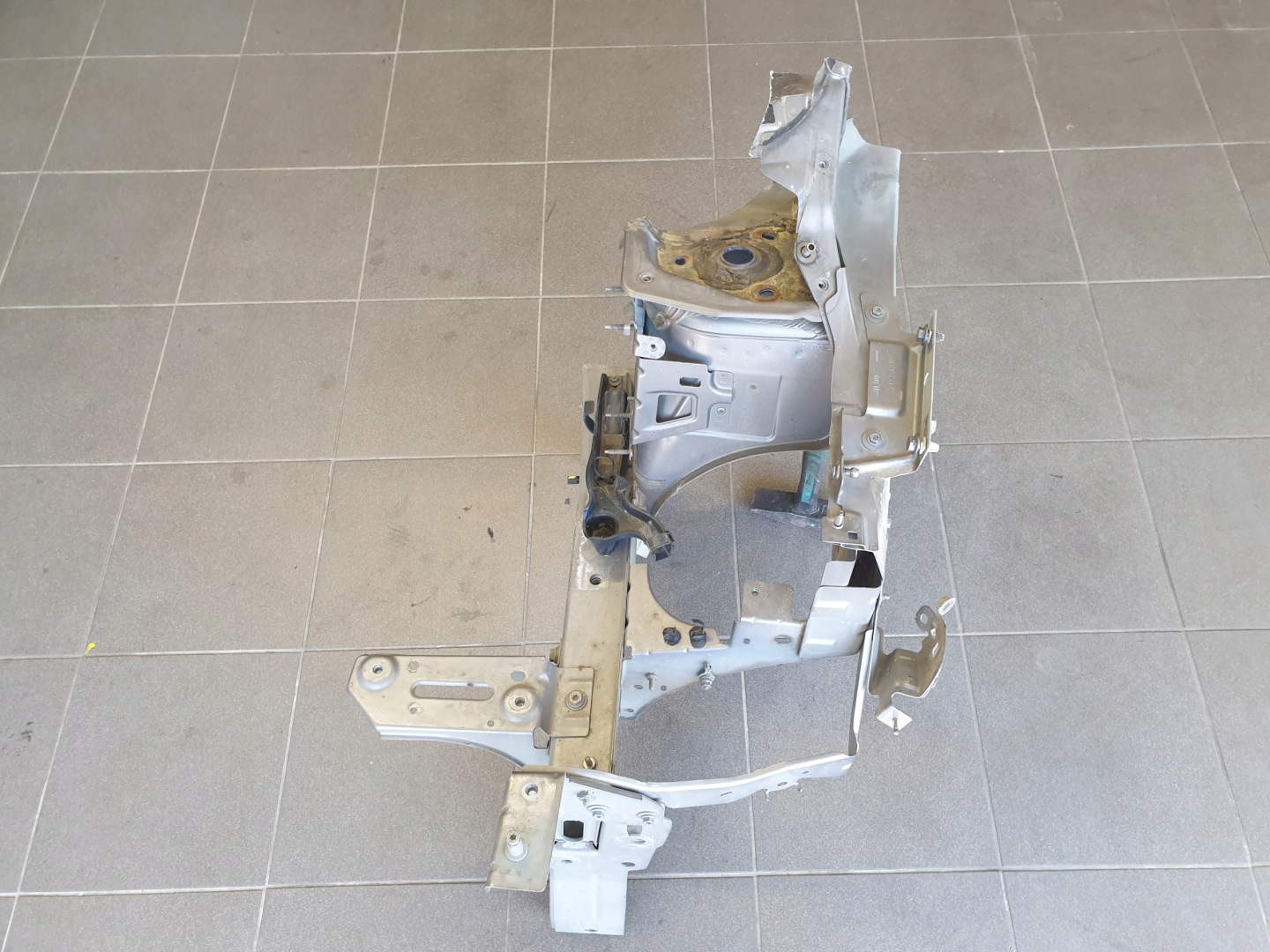 LONGHERONE sinistra quarto LONGHERONE FARTUCH RENAULT CAPTUR e 2014