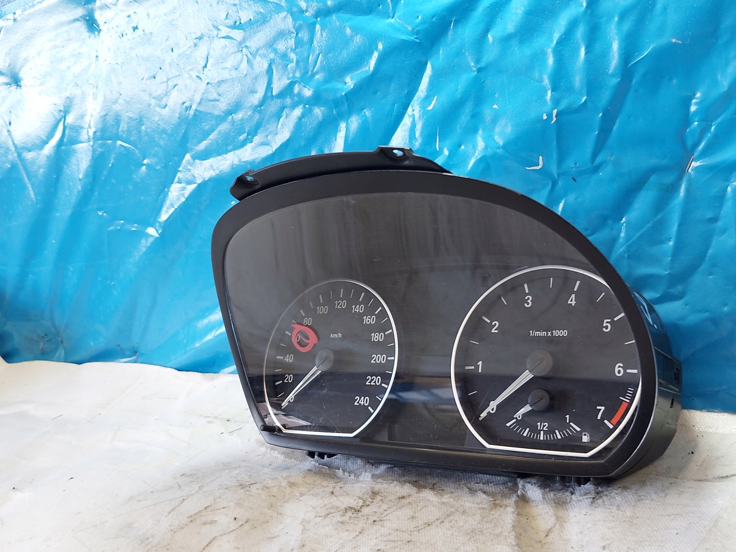 dials clock BMW 1 118i E87 102493262