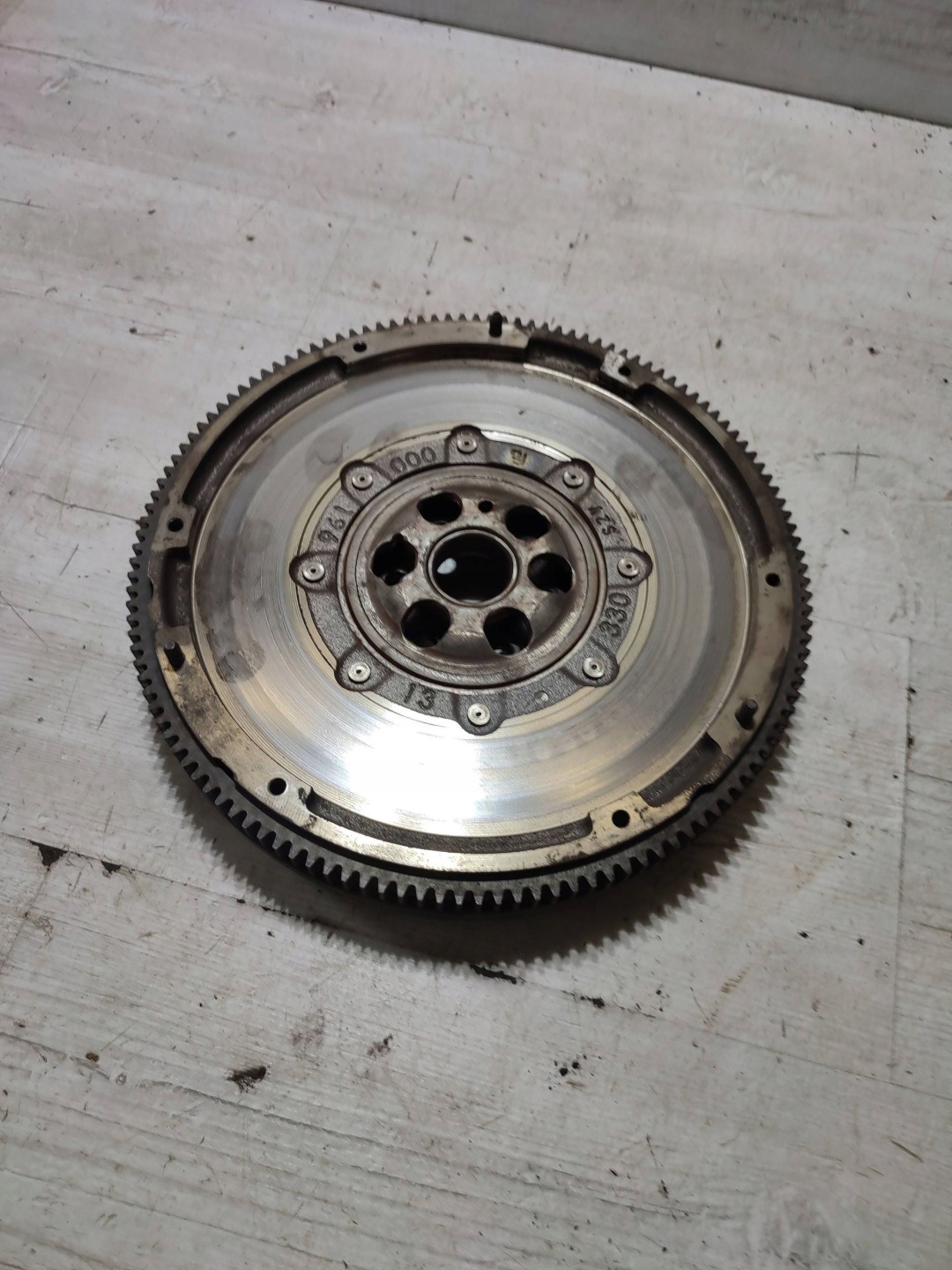 Seat Arona 2019 wheel flywheel