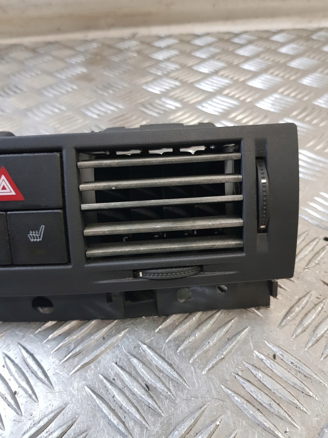 grid central air conditioning devices 13107741 OPEL MERIVA A 04R