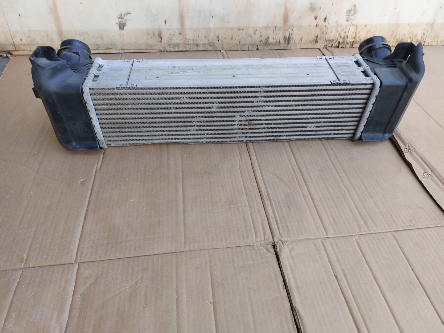 BMW INTERCOOLER G11 G12 G30 G31 G32 8576510 Original