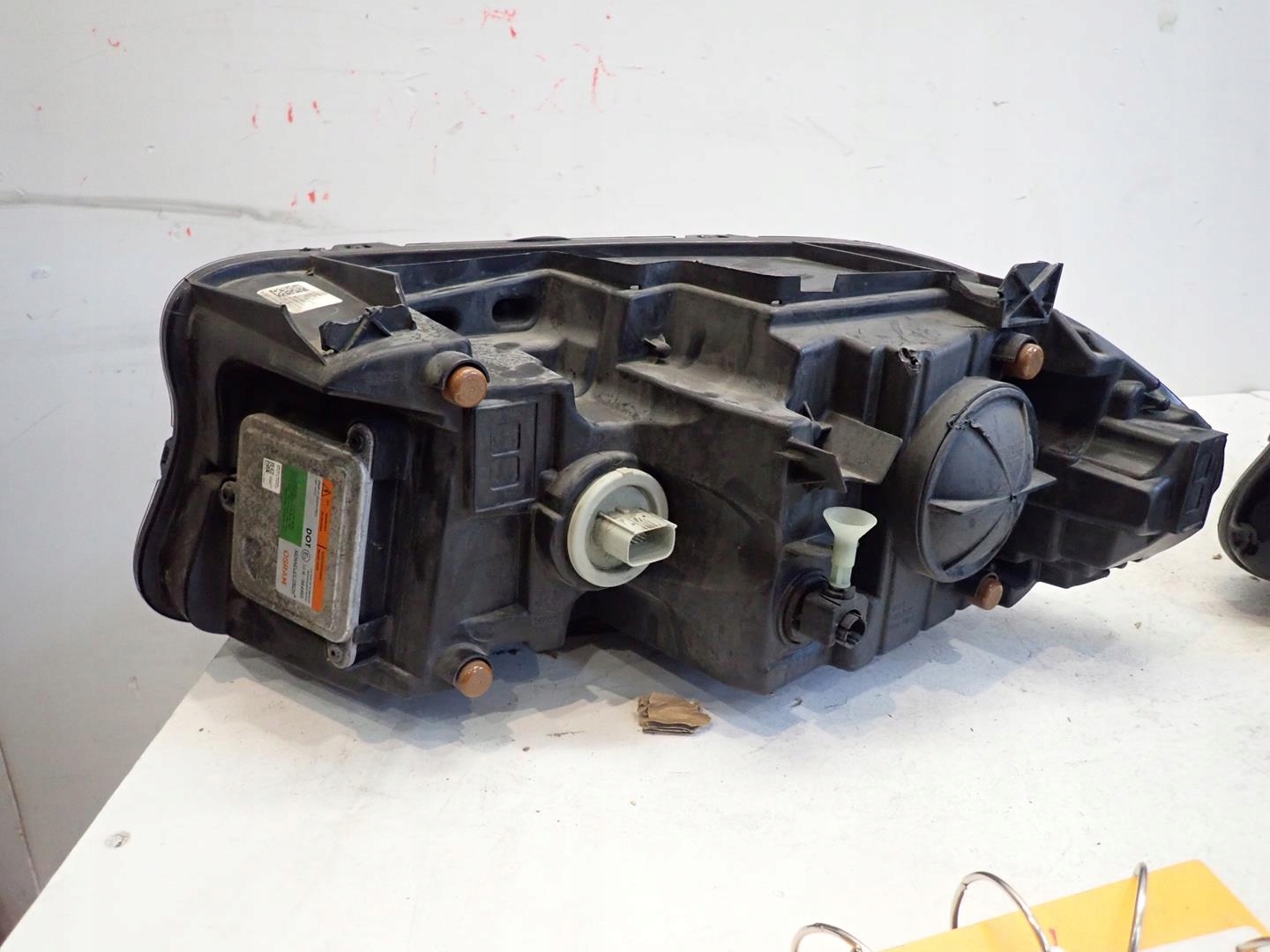 light front front right DODGE CHARGER 2015- XENON 0191334