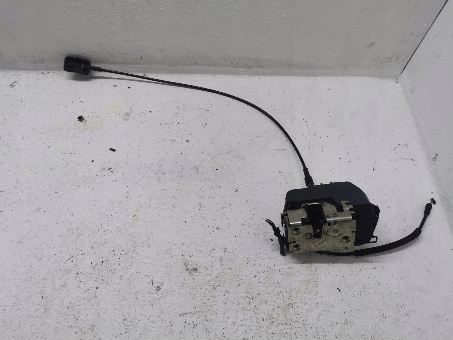 lock door right rear part RENAULT SCENIC II 6 PIN