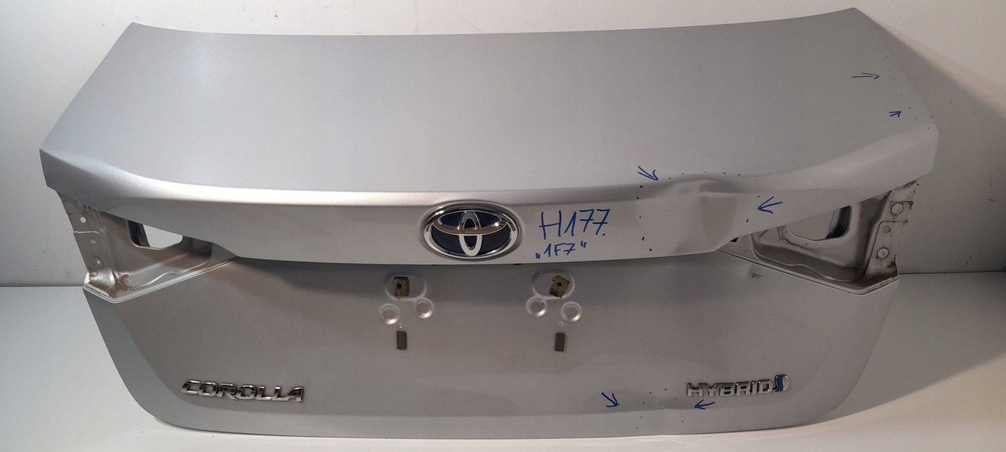 Toyota Corolla E210 E21 sedan rear trunk door boot (H177)