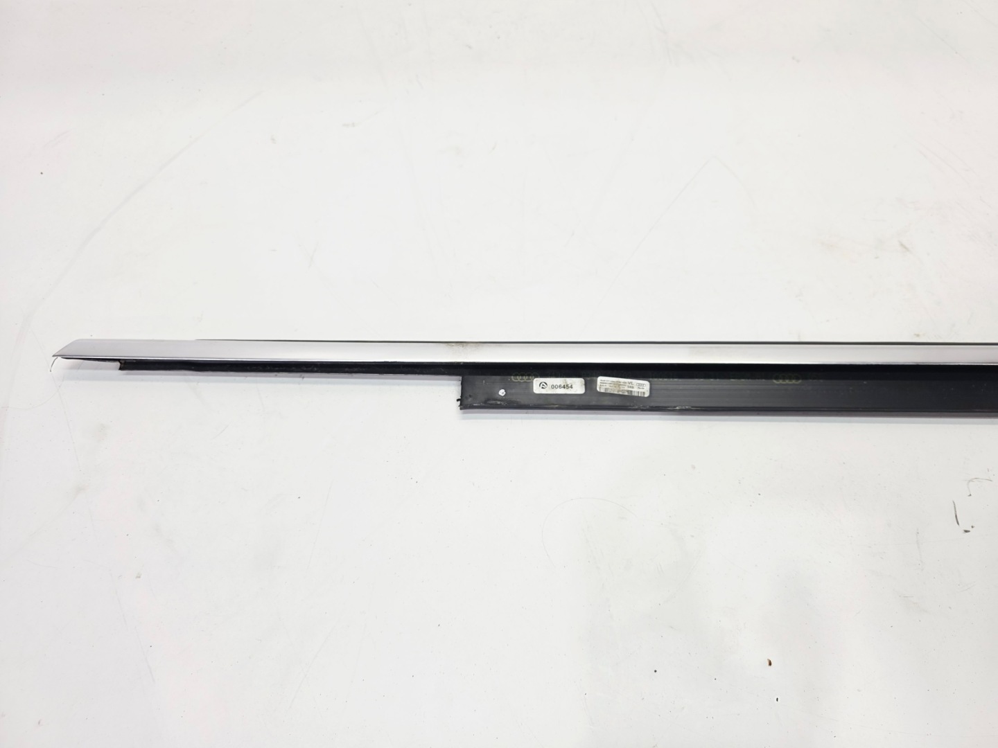moulding dust SZYBE door left front AUDI A6 C7 4G0853283 2ZZ CHROM