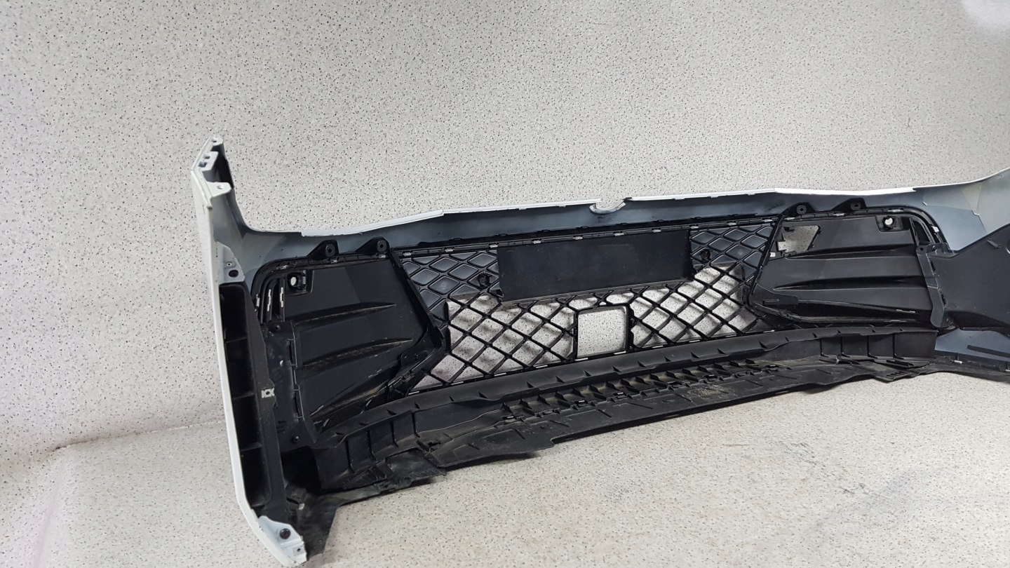 VW PASSAT B9 R LINE 2024 - bumper front 2284