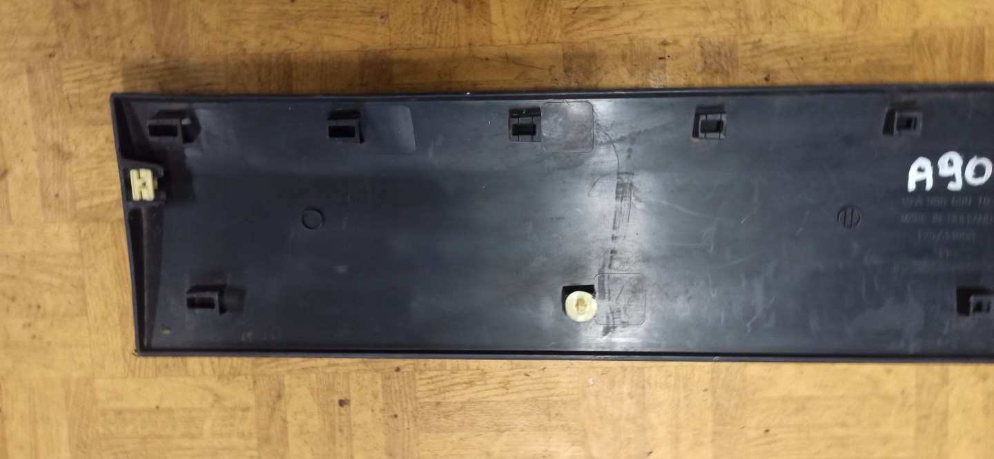 moulding door right MERCEDES SPRINTER A9066901000