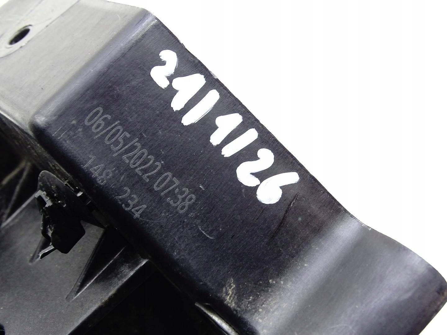 console supports right front VOLVO XC40 31469371