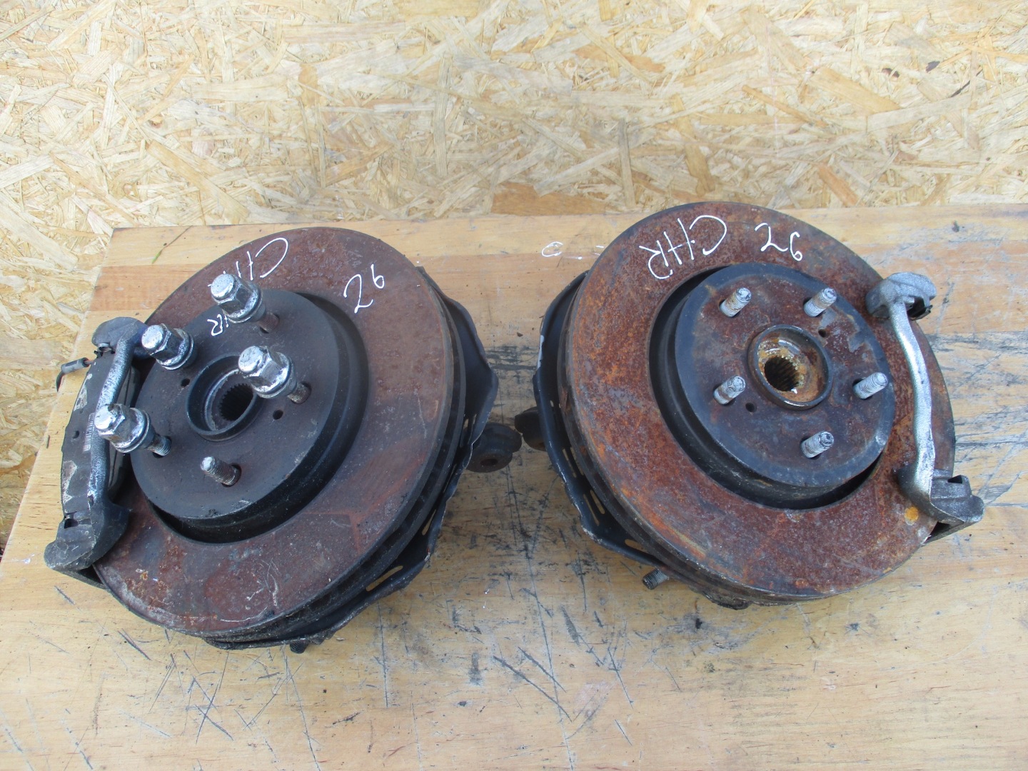 swing front right Toyota CH-R