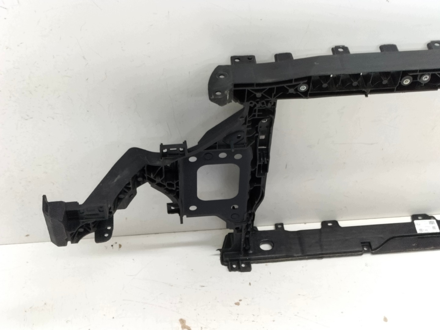 support panel for radiators pillar iron front KIA CEED III 18- niezakuty patrz nr