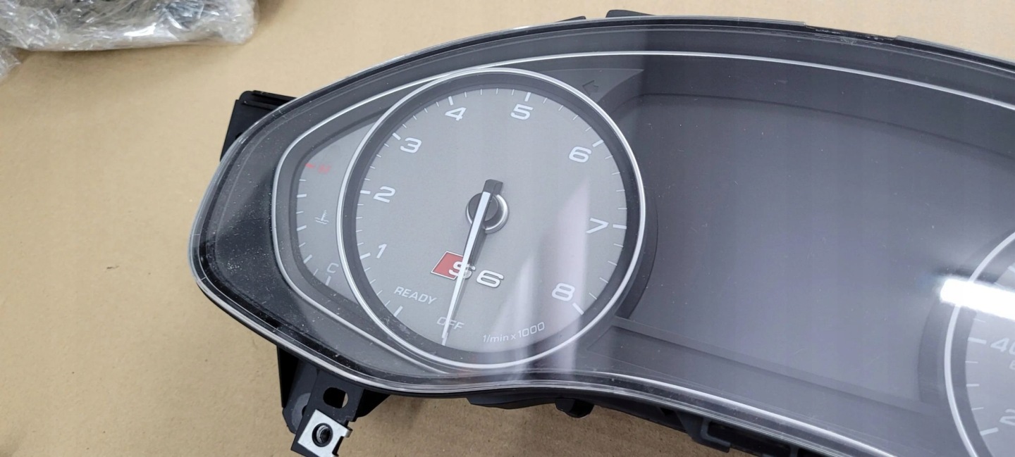 S6 C7 4G LIFT dials clock dials 4.0 TFSI 4G0920982J