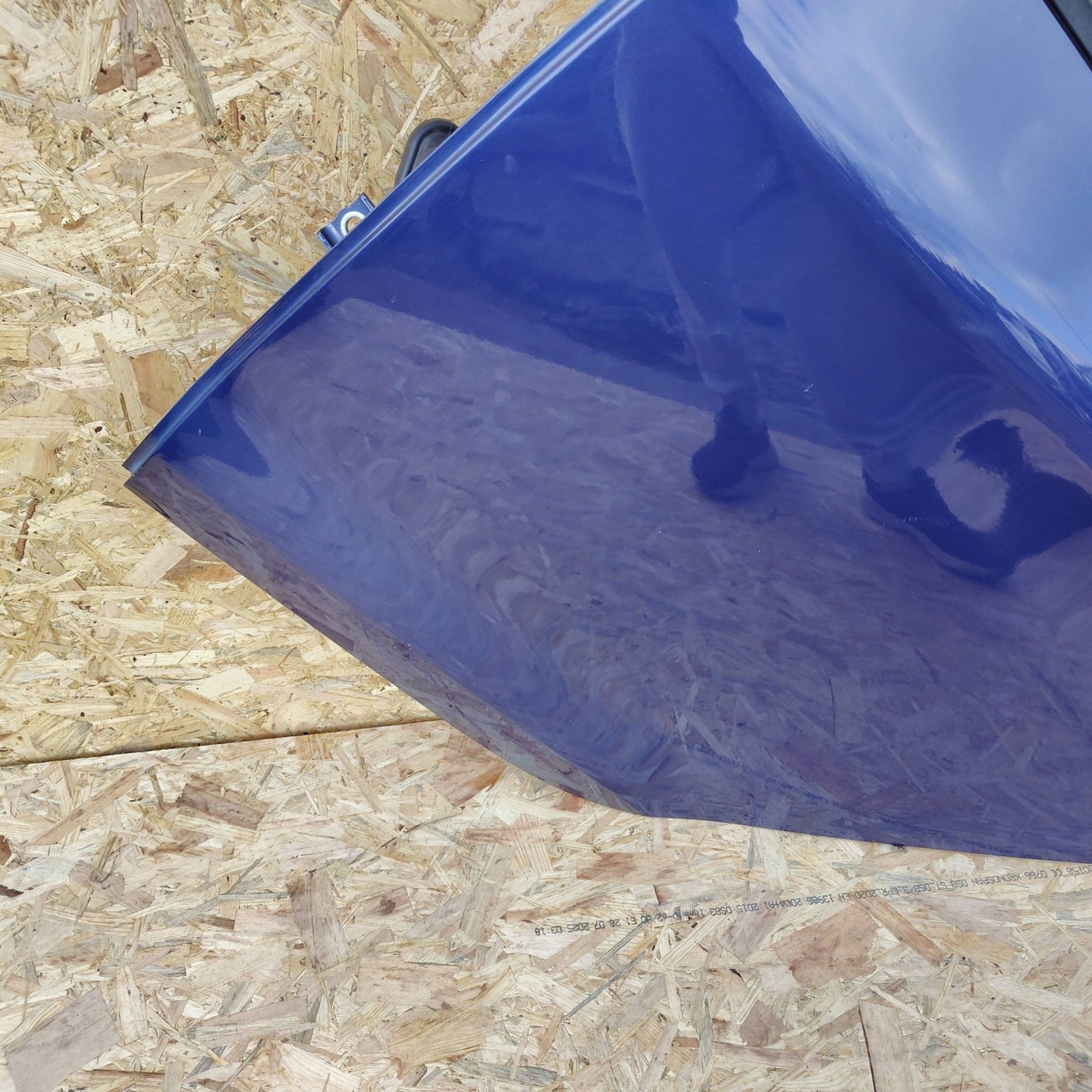 Peugeot 208 2015 rear part side left door rear.