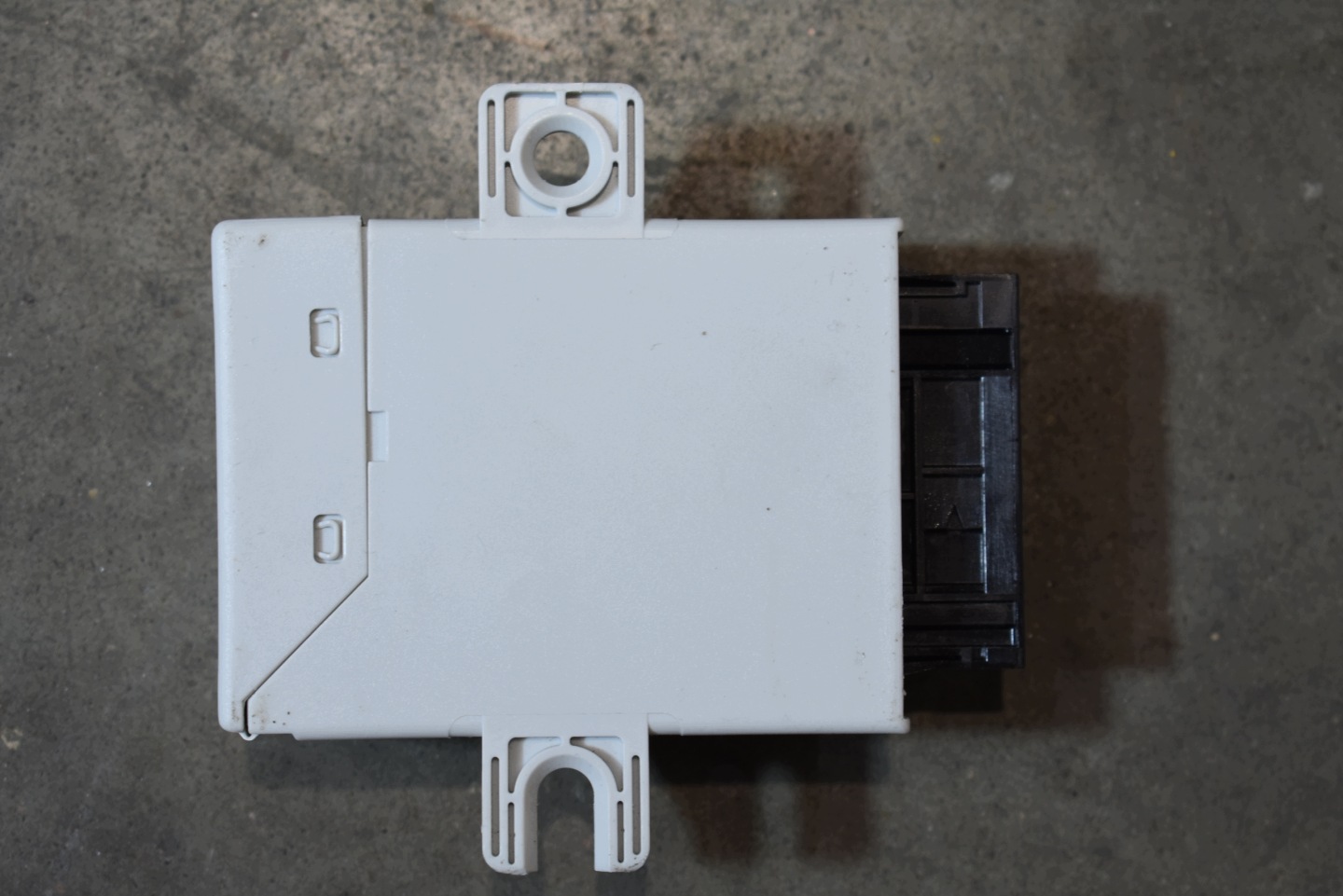 parfait état module unité de commande électronique uce pression pneumatiques, pneus BENTLEY FLYING SPUR 1