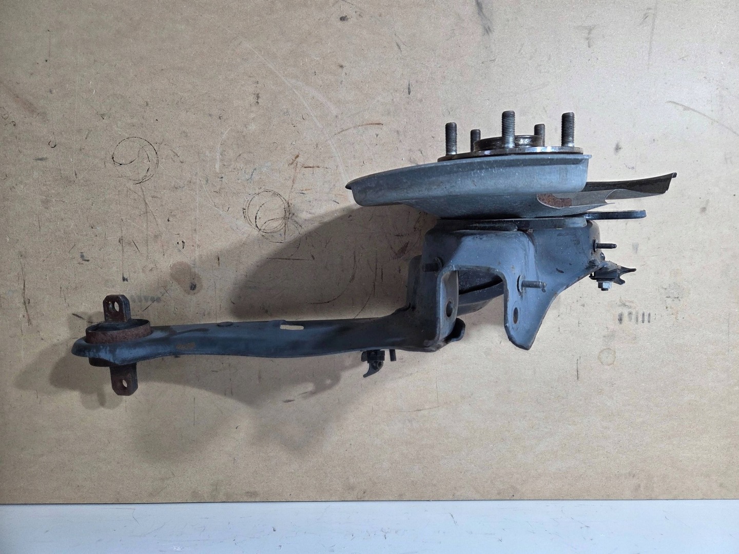 Mitsubishi Outlander III AWD 2,4 PHEV swing rear right (A653)