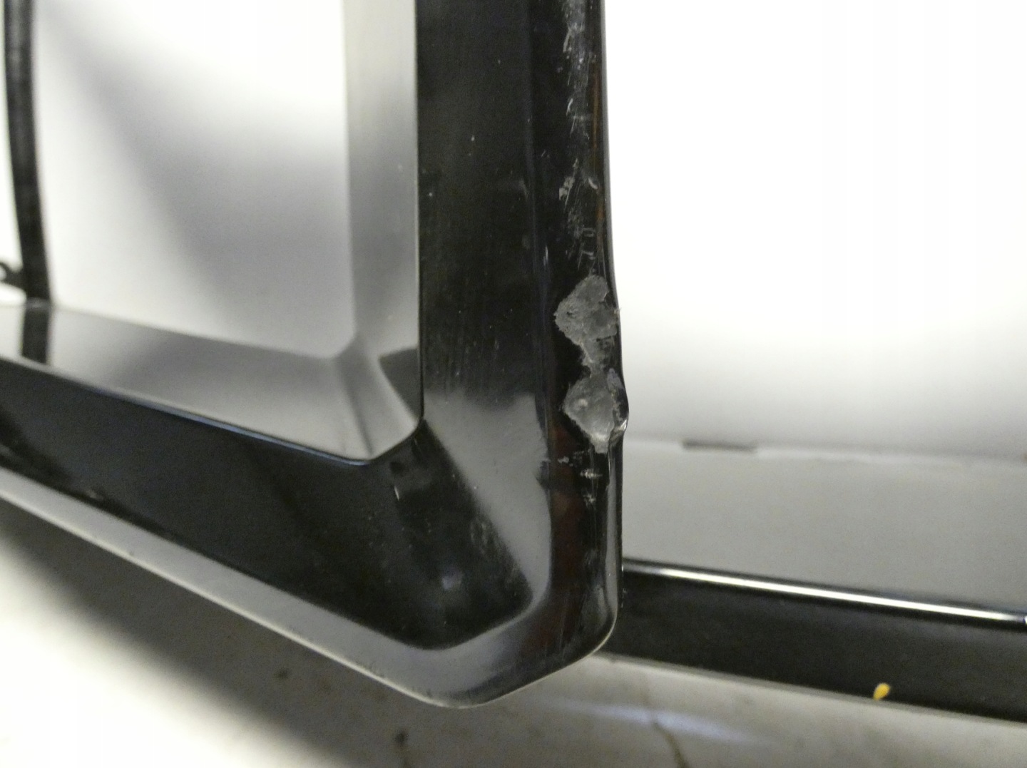 BMW XM G09 9451675 below 6 PDC 2022- bumper front front