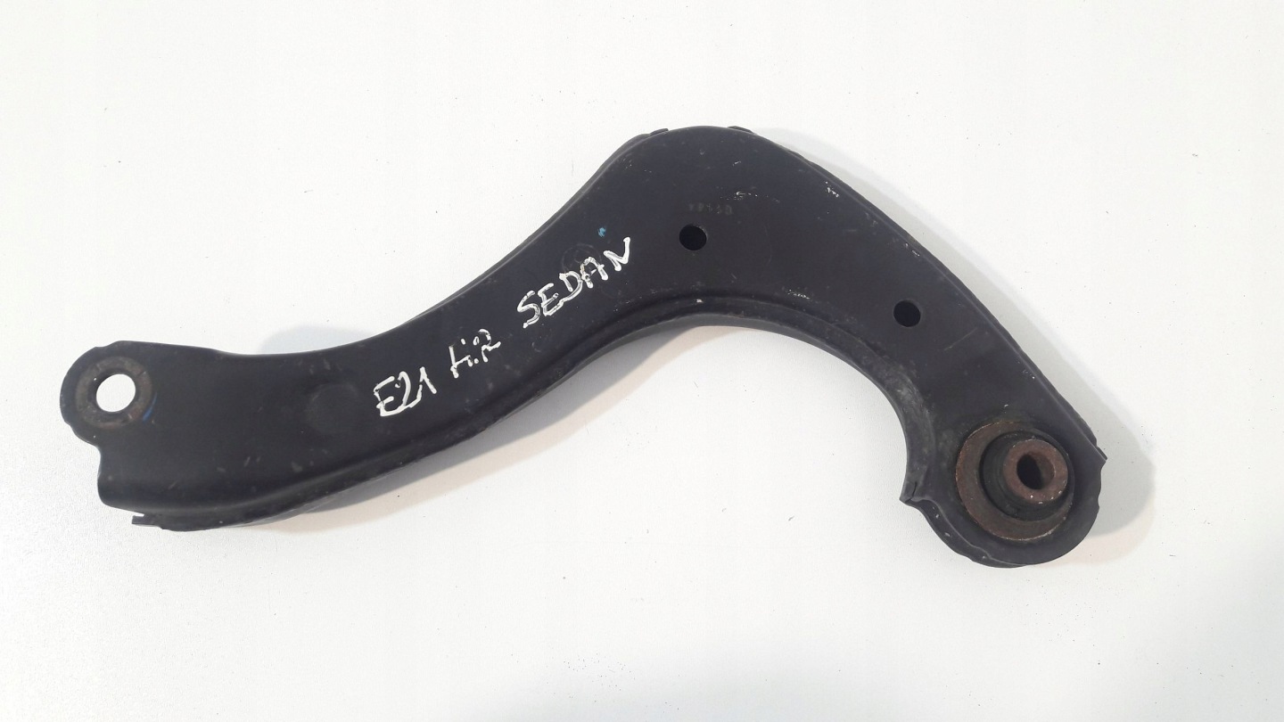 Toyota Corolla E21 arm rear right (Q480)