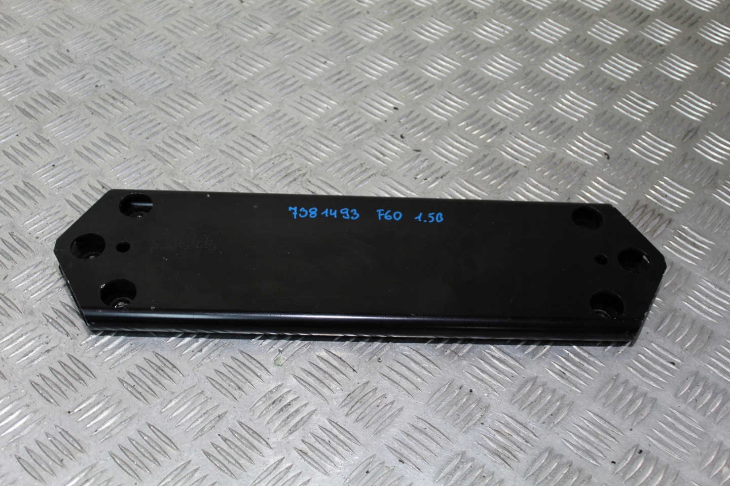 console TUNELU front MINI COUNTRYMAN F60