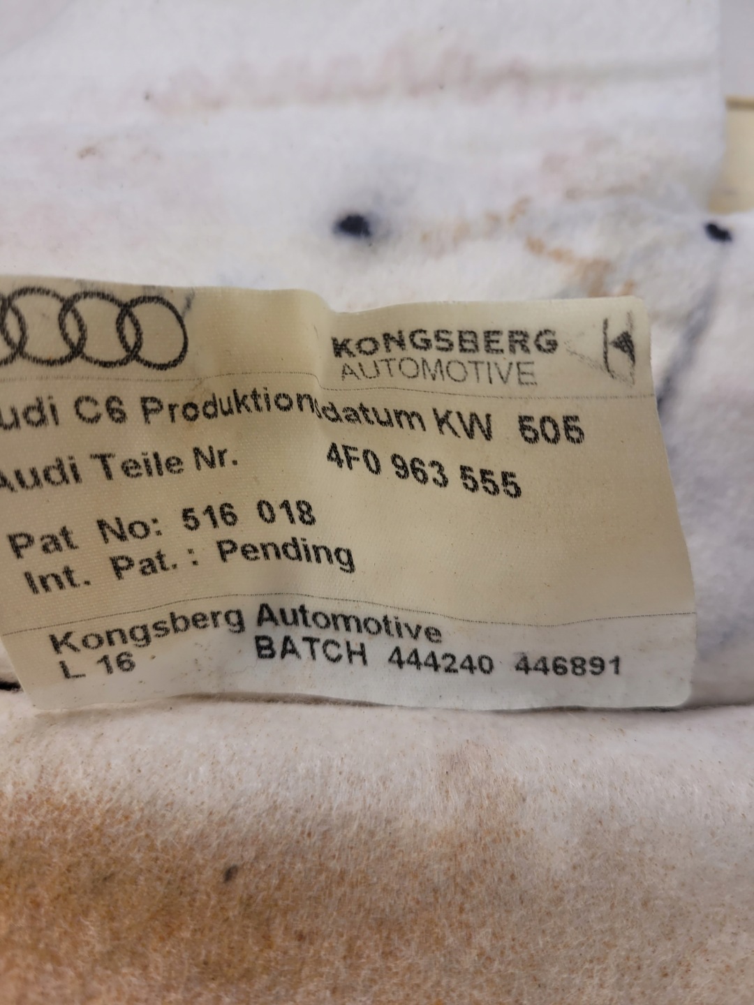 MATA GRZEWCZA SITZ DOL AUDI A6 C6 4F0963555