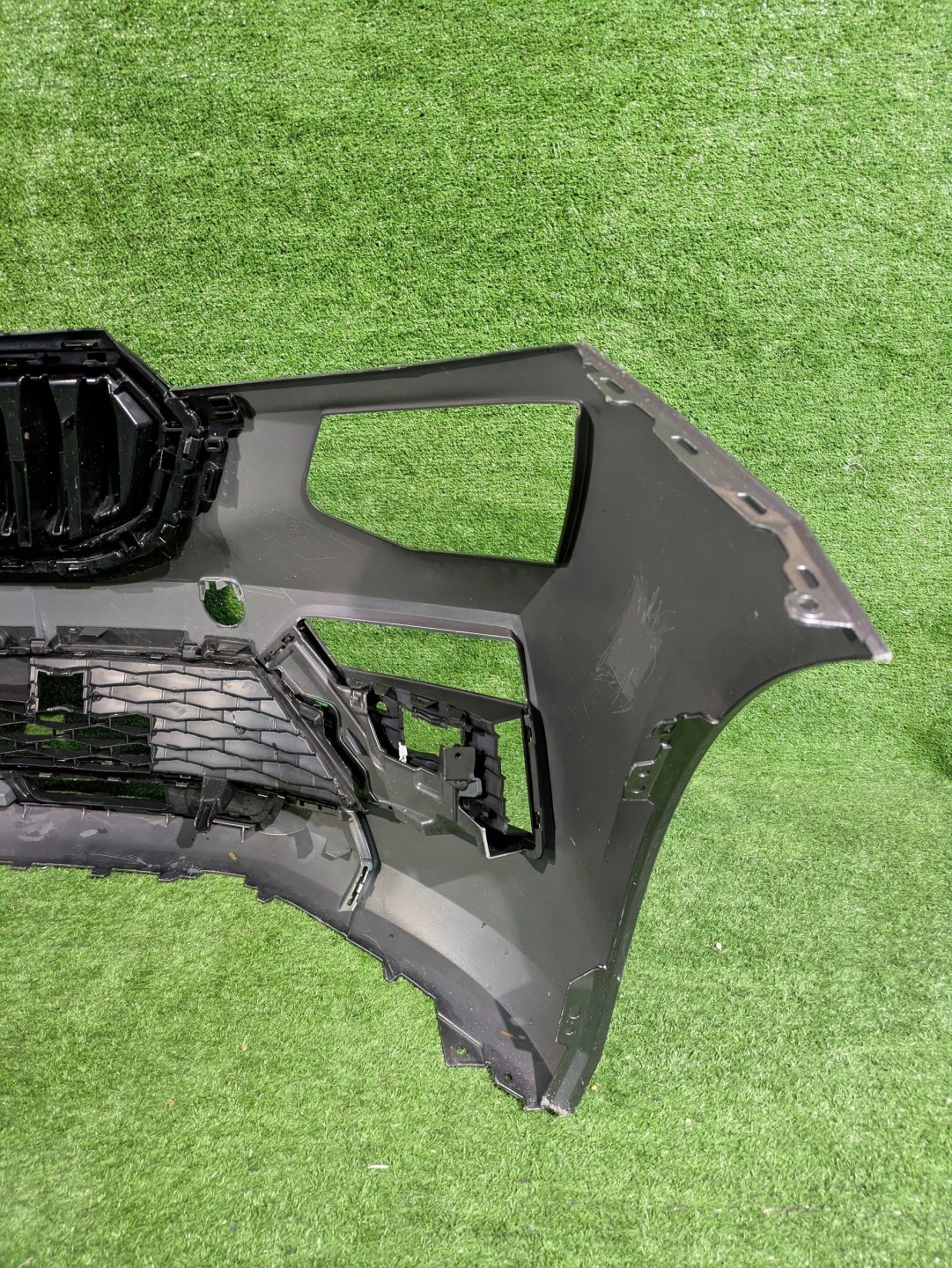 front bumper front SKODA KAMIQ LIFT 23- without PDC NR.Z15