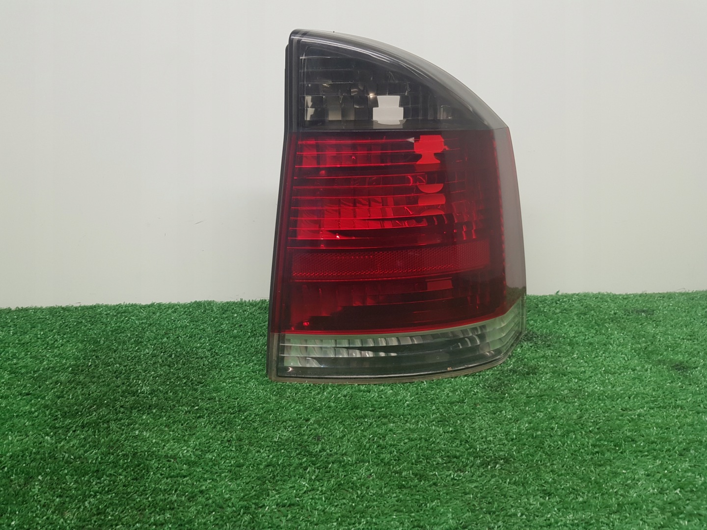 light right rear OPEL VECTRA C 13130646