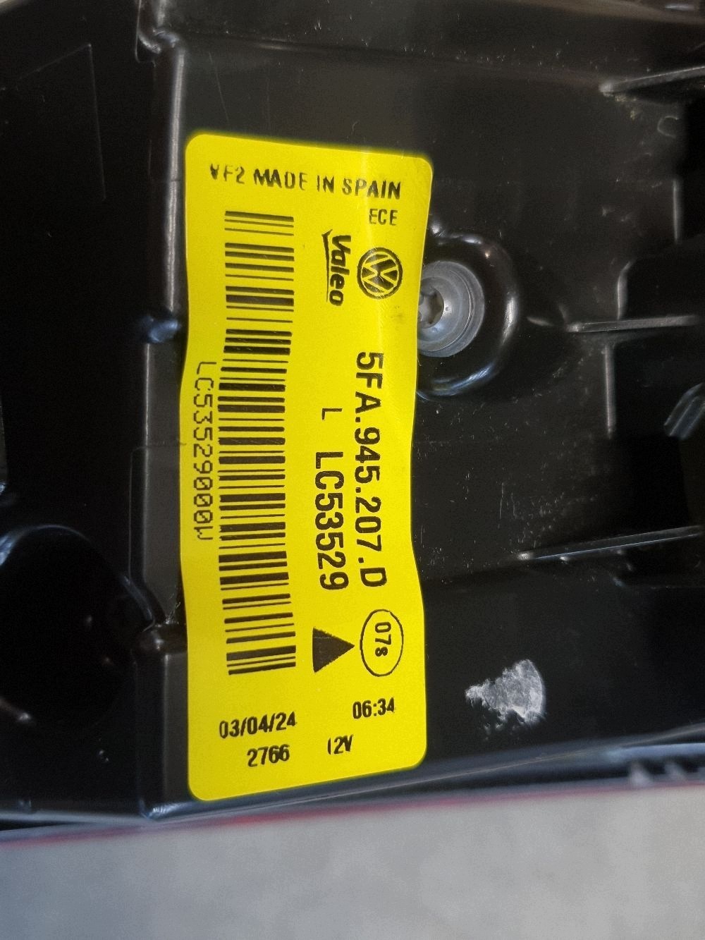 Cupra Leon IV KOMBI light left rear part rear 5FA945207D