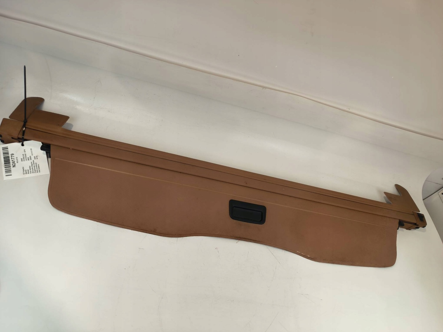blinds boot PORSCHE CAYENNE and 9PA
