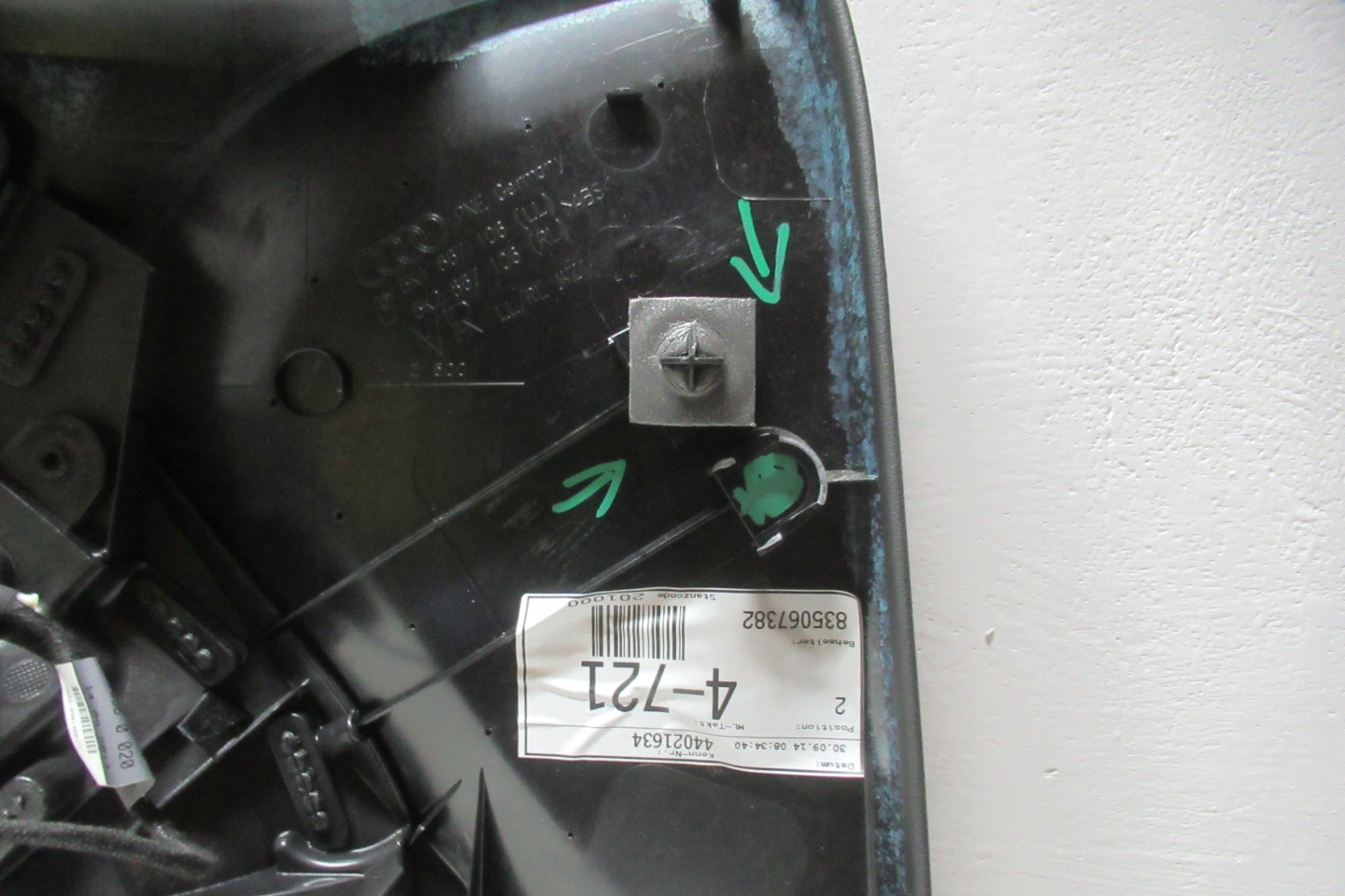 AUDI A4 B8 FL 2.0 TFSI 14R side upholstery door right front