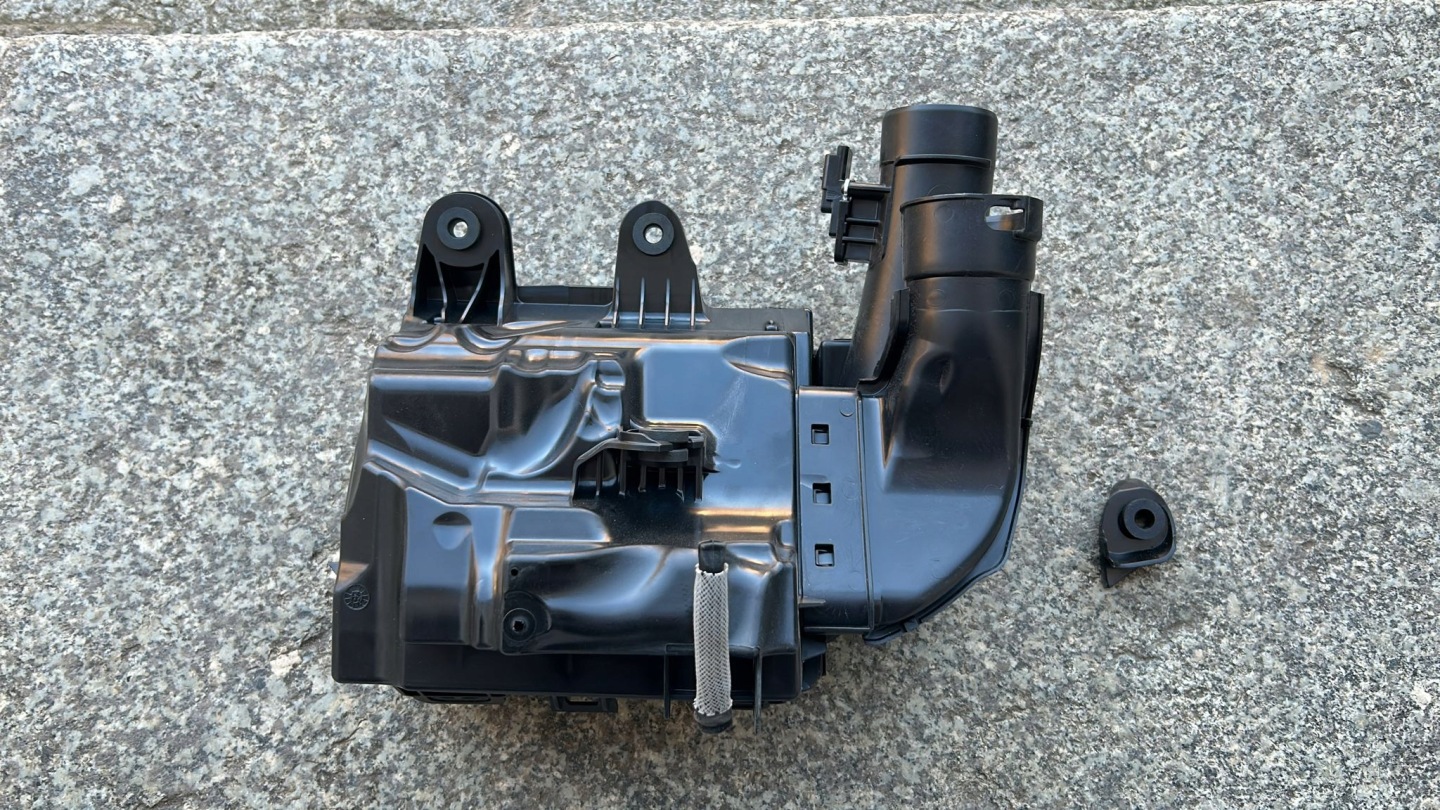Luftmassenmesser Gehäuse filter luft TOYOTA PRAOCE PROACE CITY 22