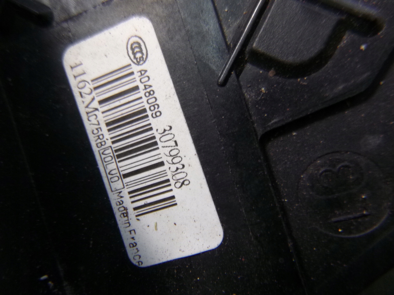VOLVO C30 06- lock door left front 30799308