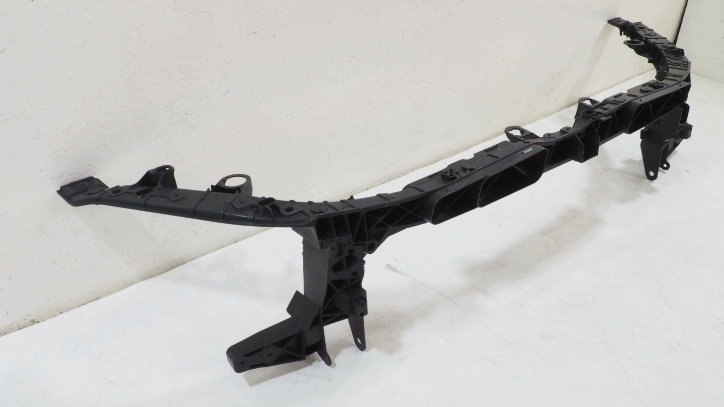 Mercedes A Klasa W177 pillar iron support panel for radiators A1776206700