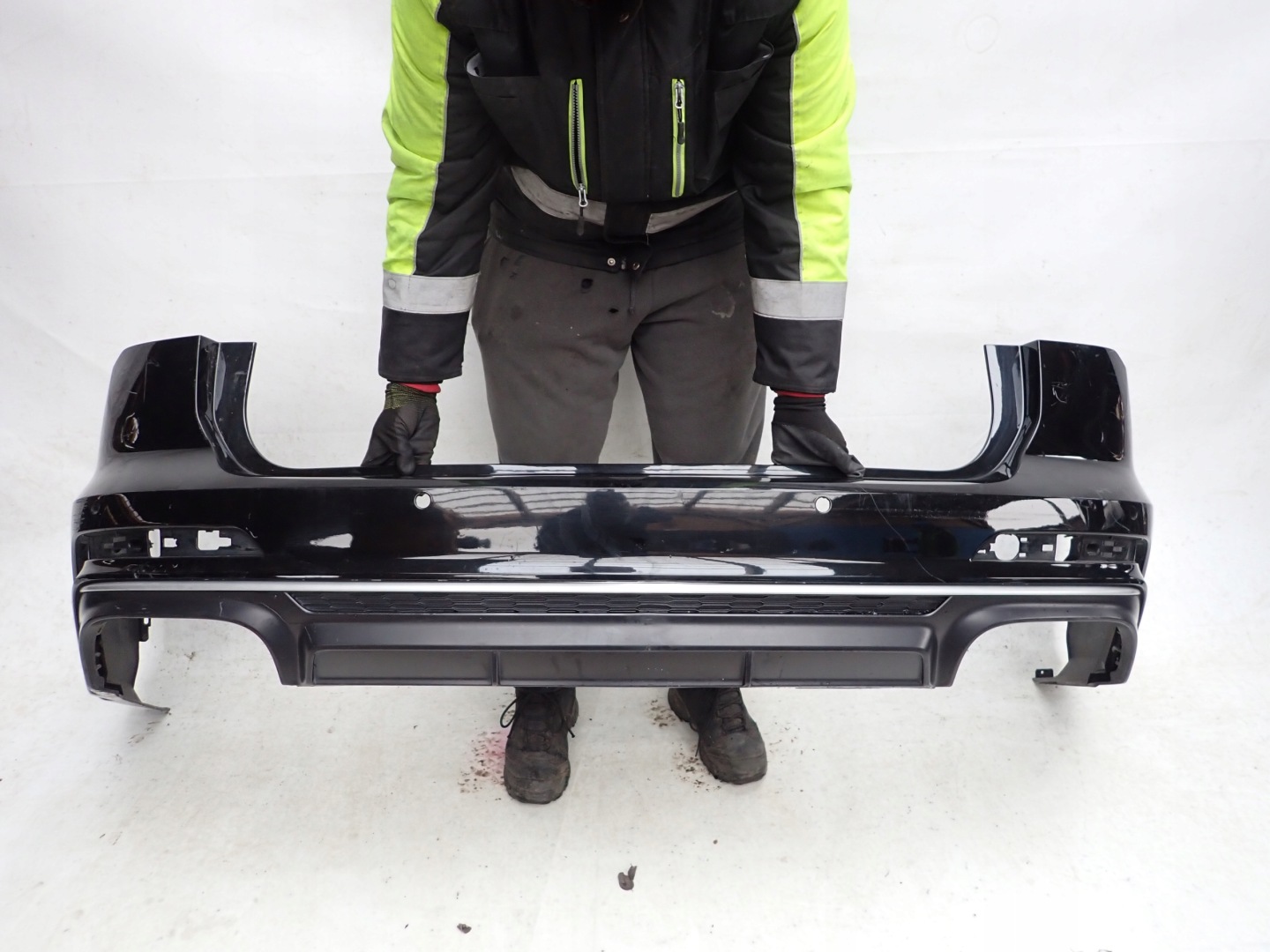 AUDI A6 S6 C8 4K 18- S-LINE KOMBI bumper rear part rear PDC