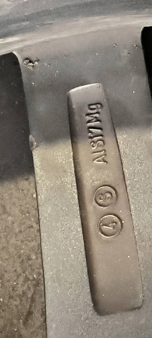 disk hliníkový 20'' 5X112 4M0601025AE AUDI A6 C7 LIFT