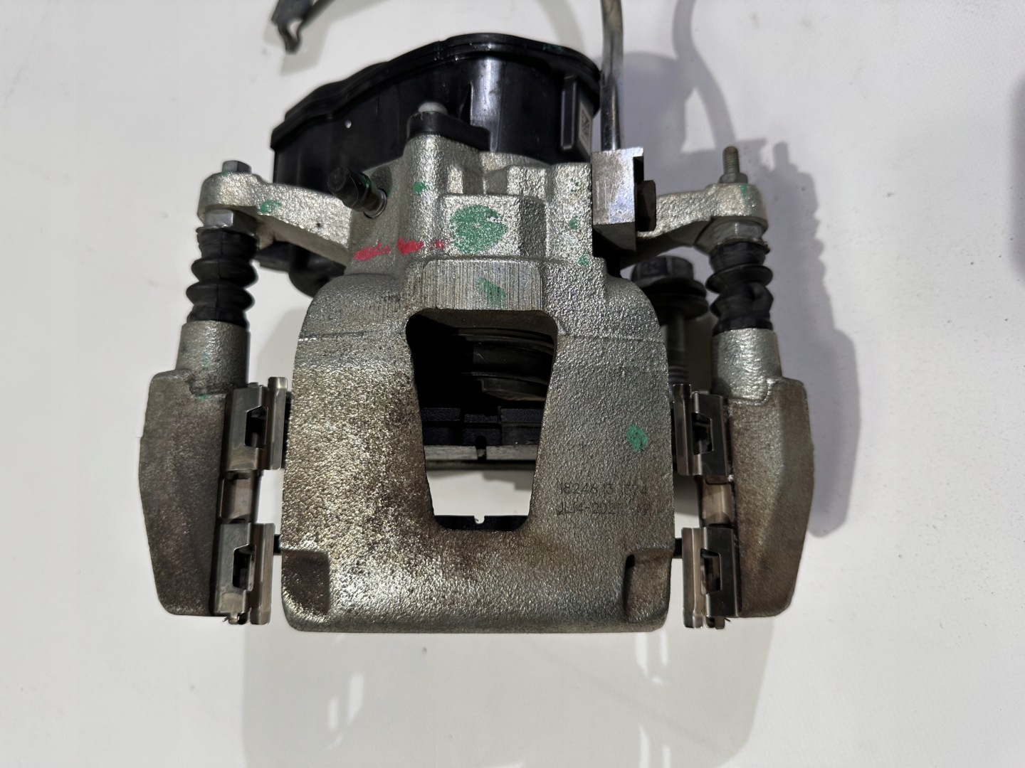 caliper brake left rear part rear Ford Expedition 2018+