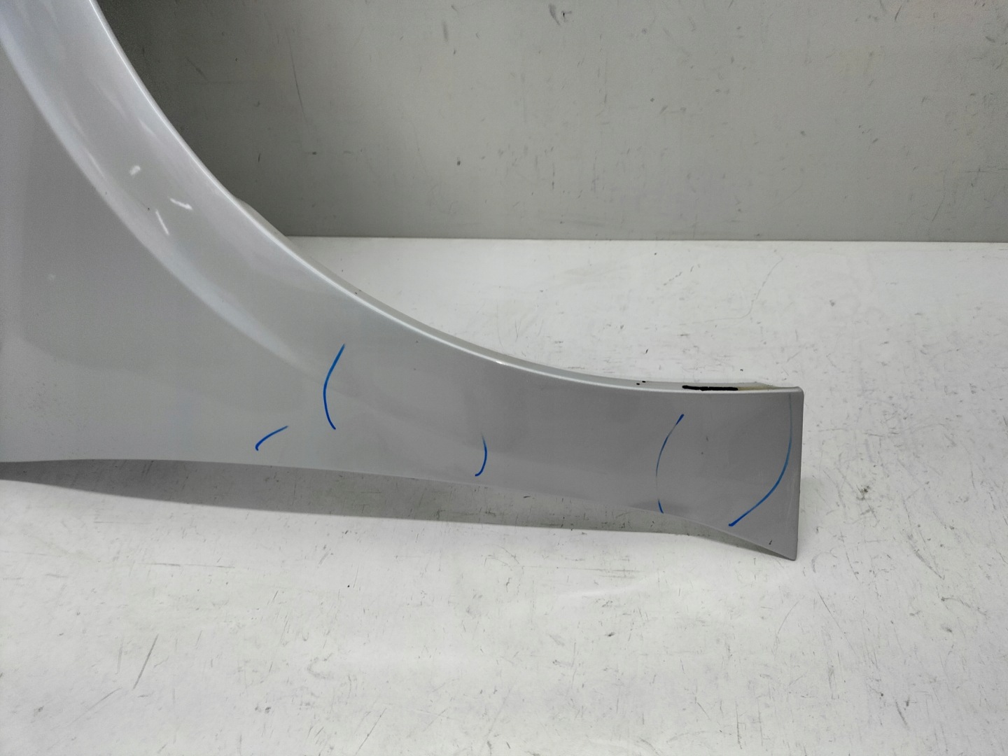 fender front front right PEUGEOT 208 and 12-19