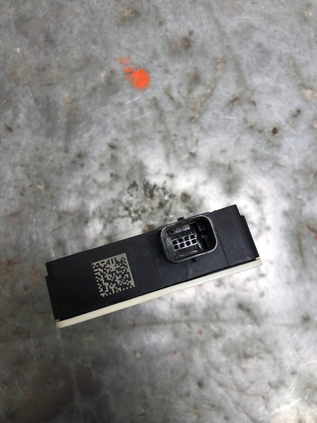 RADAR Sensor DISTRONIC MERCEDES A0009051214