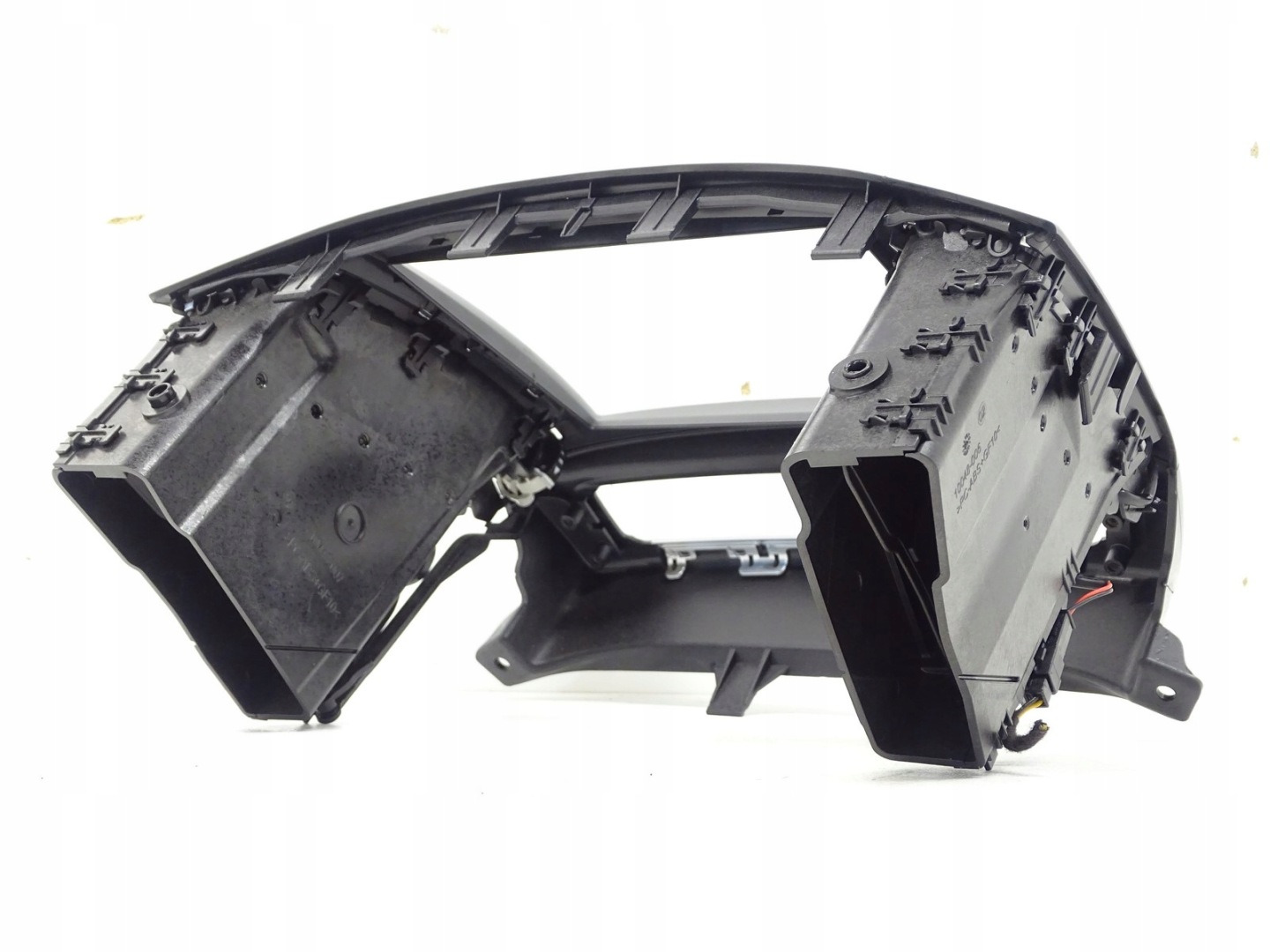 grid air conditioning devices central MASERATI LEVANTE 6700749220