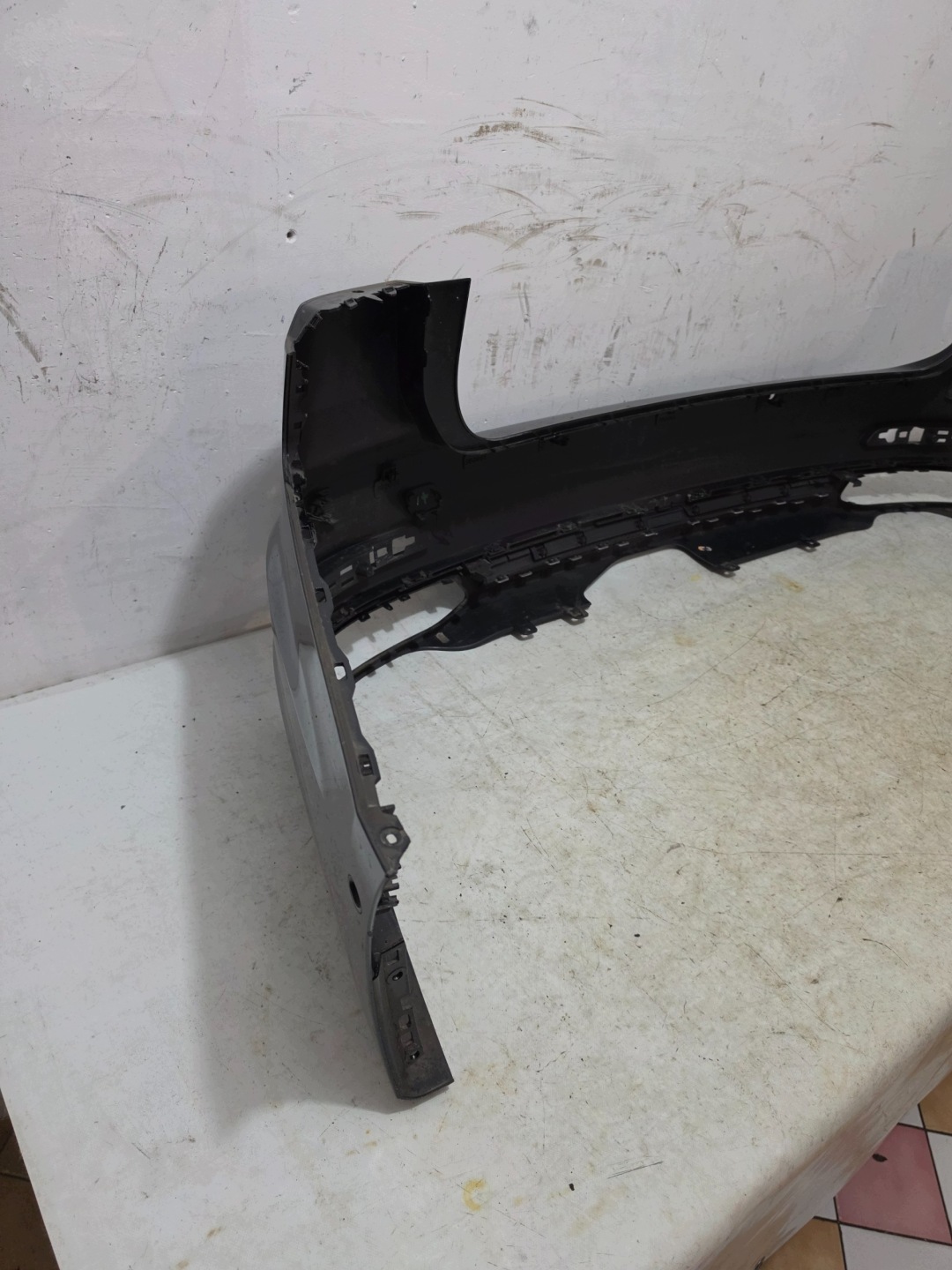 ^ AUDI A6 C8 KOMBI bumper rear part rear 4K9807511