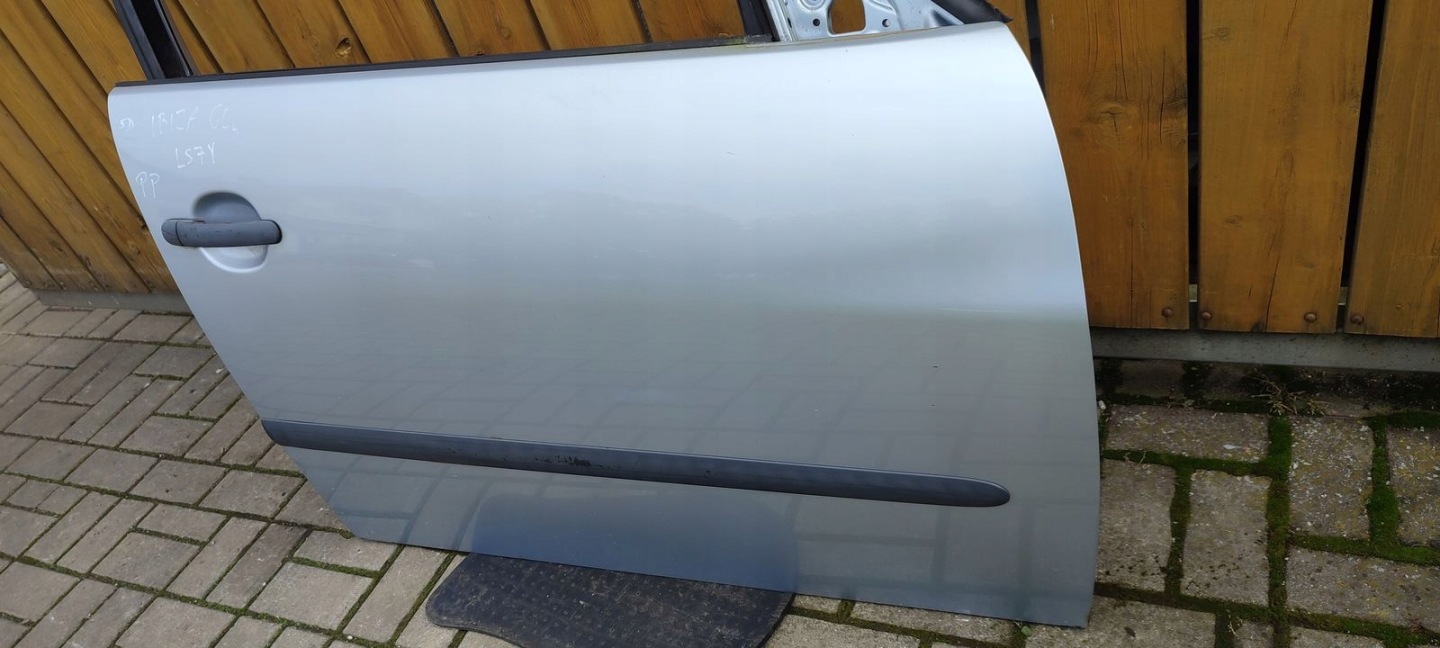 door front front right Seat Ibiza 6L 5D LIFT LS7Y