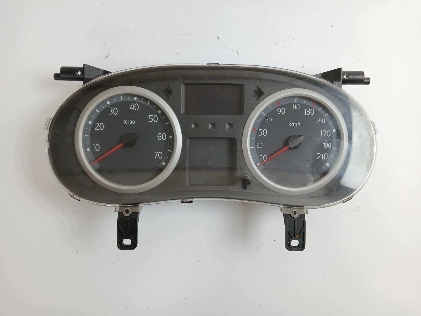 RENAULT KANGOO i 1.5 DCI kilometar sat brzinomjer P8200336481E