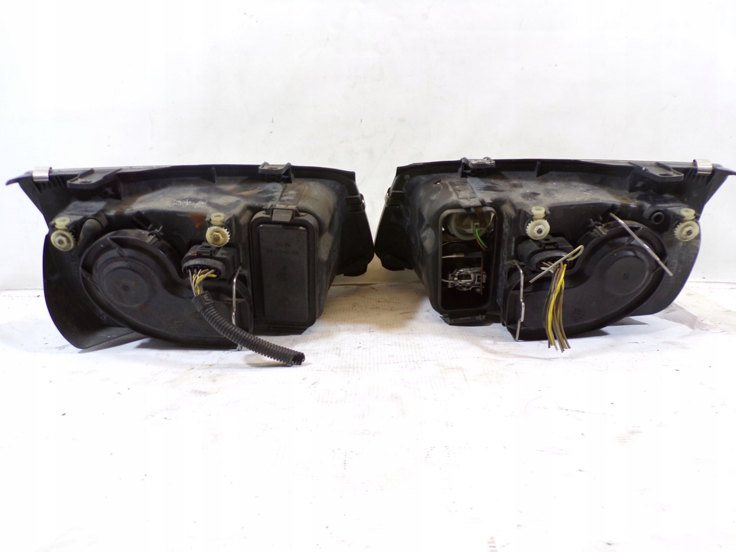 lights front front left right VOLKSWAGEN BORA (K)