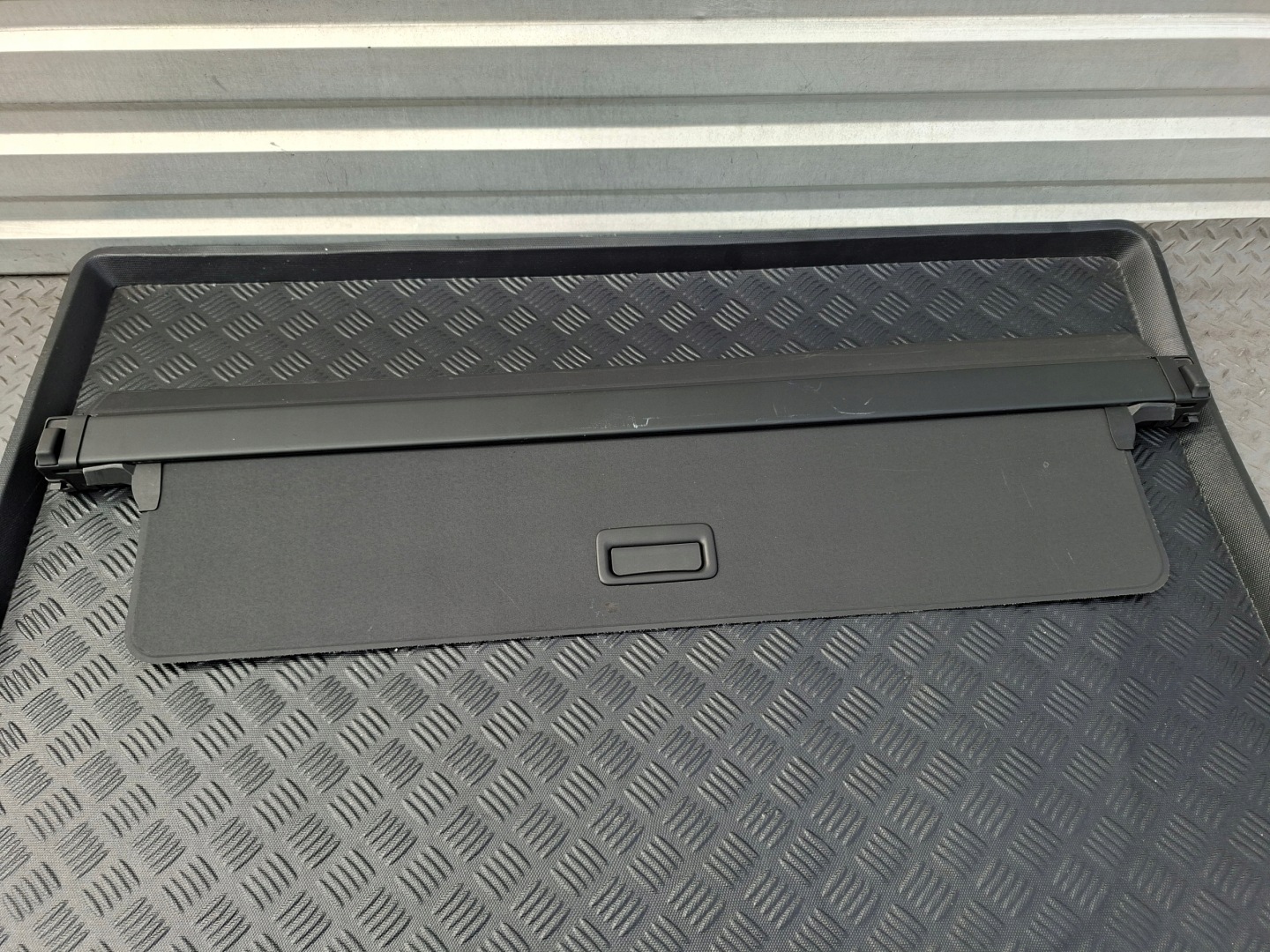 blinds boot rear part rear black 39841508 VOLVO XC60 II