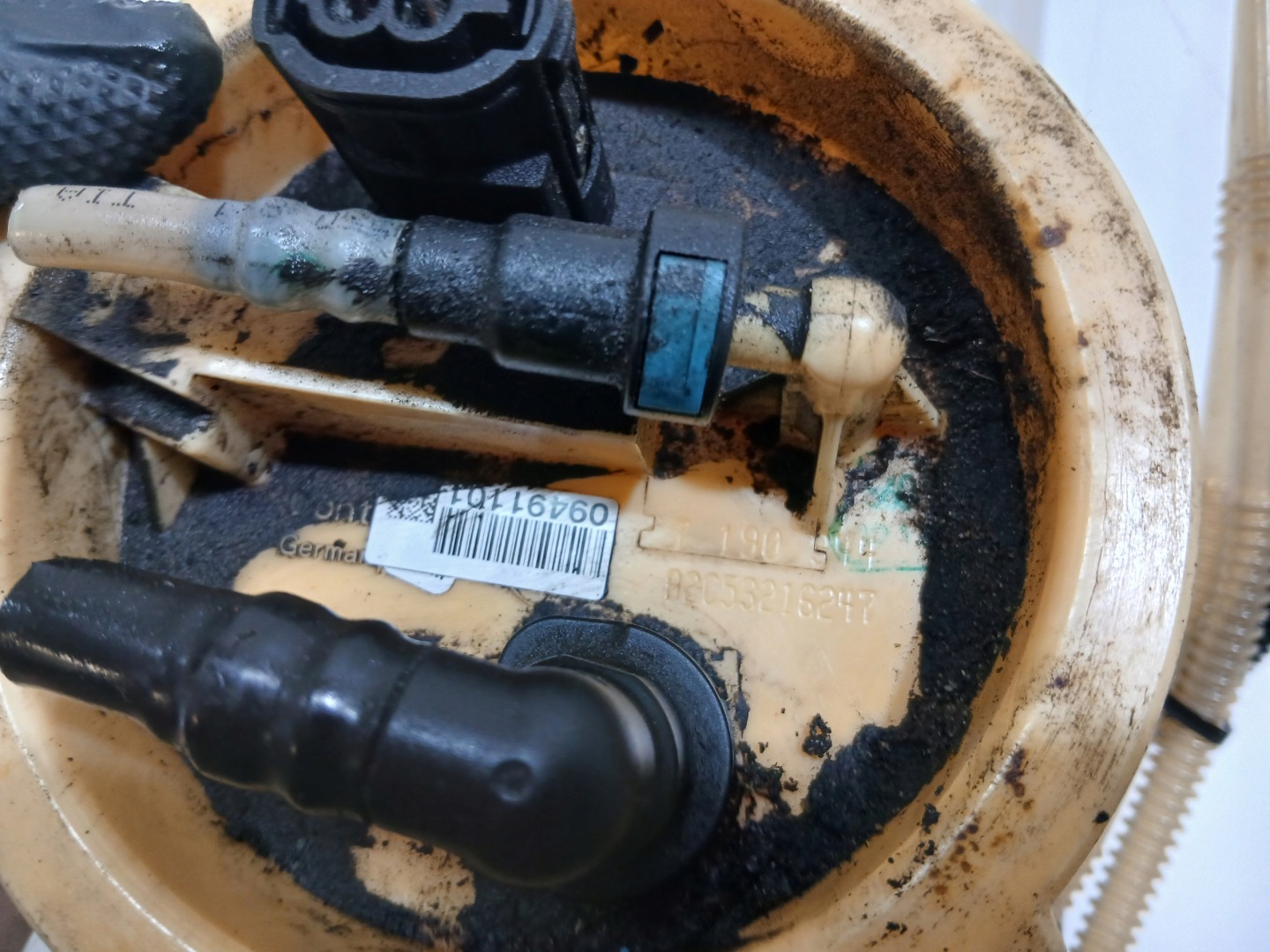 pumpa goriva PLYWAK BMW E90 E91 N47D20COE 7190944 (24235294)