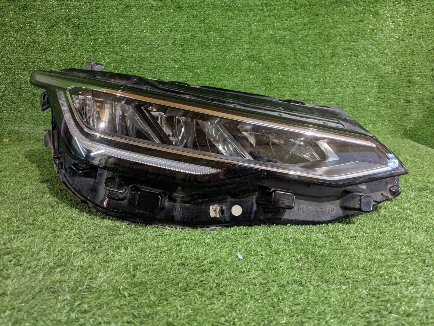 REFLEKTOR right front VW GOLF VIII LIFT 24- FULL LED NR.R1051
