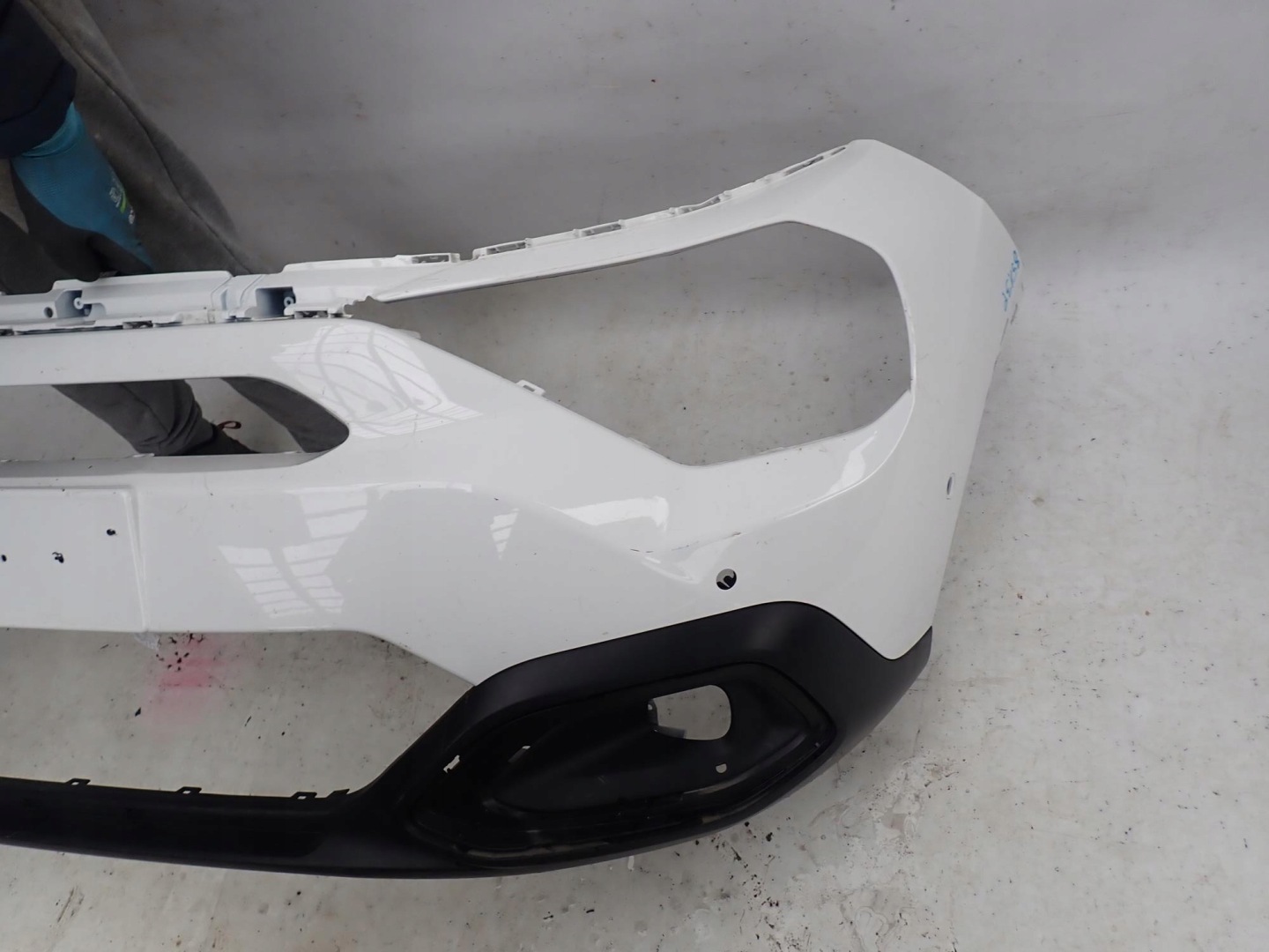 CITROEN C4 III 3 20-> bumper front front PDC